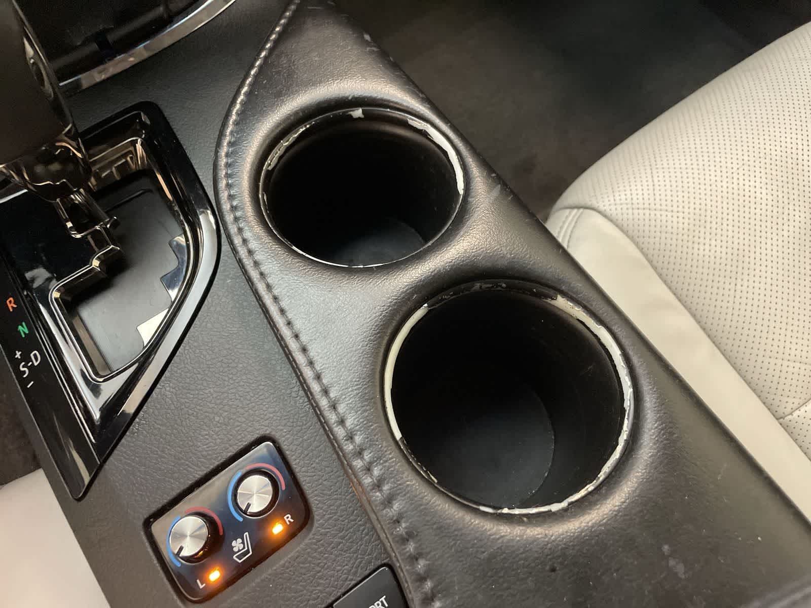 Thumbnail: 2014 Toyota Avalon - 10