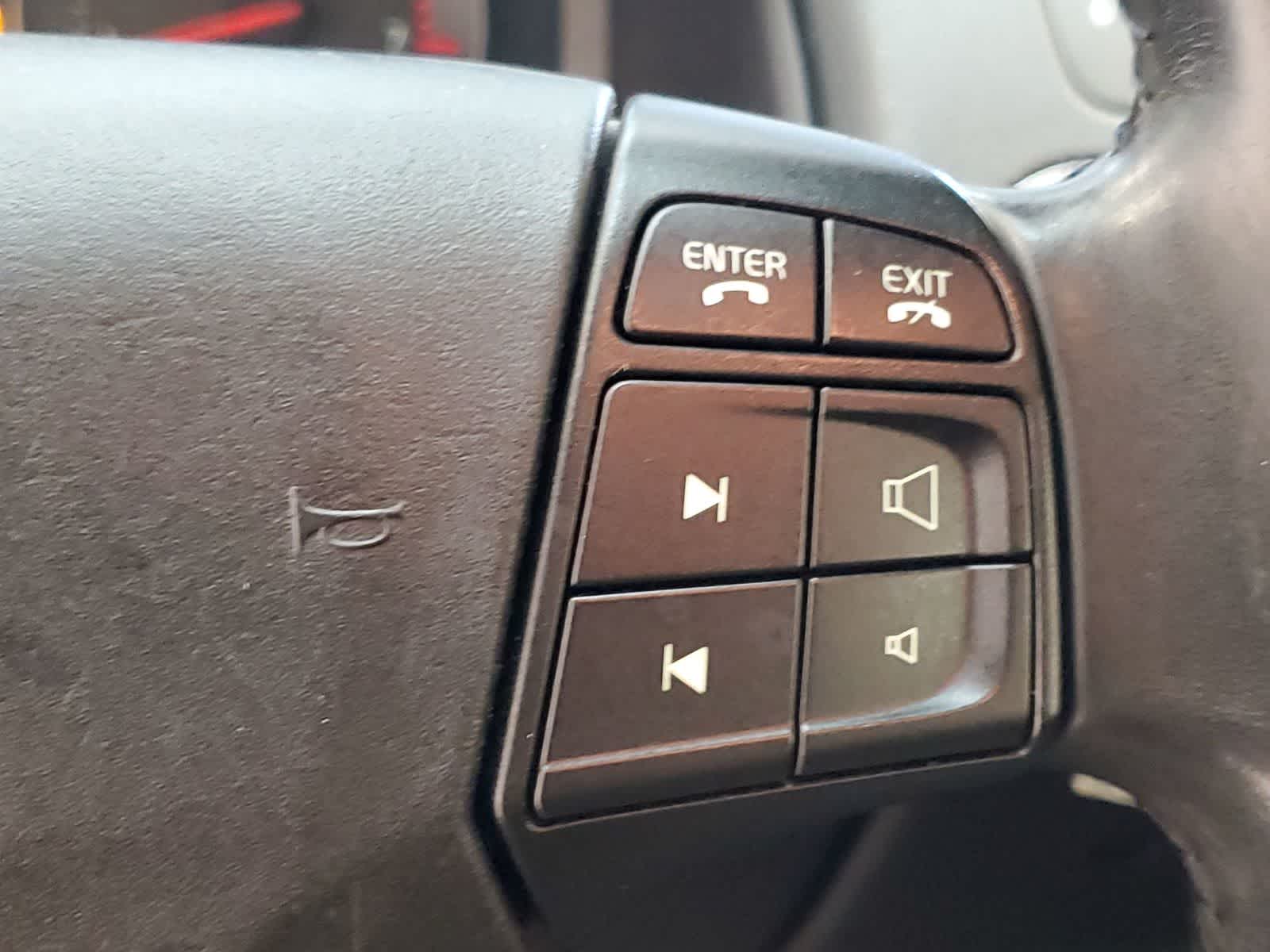 Thumbnail: 2012 Volvo C30 - 9