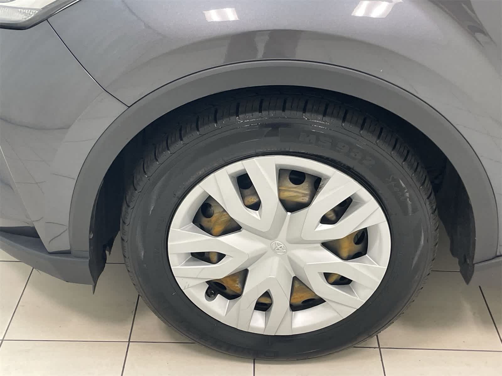 Thumbnail: 2021 Toyota C-HR - 20