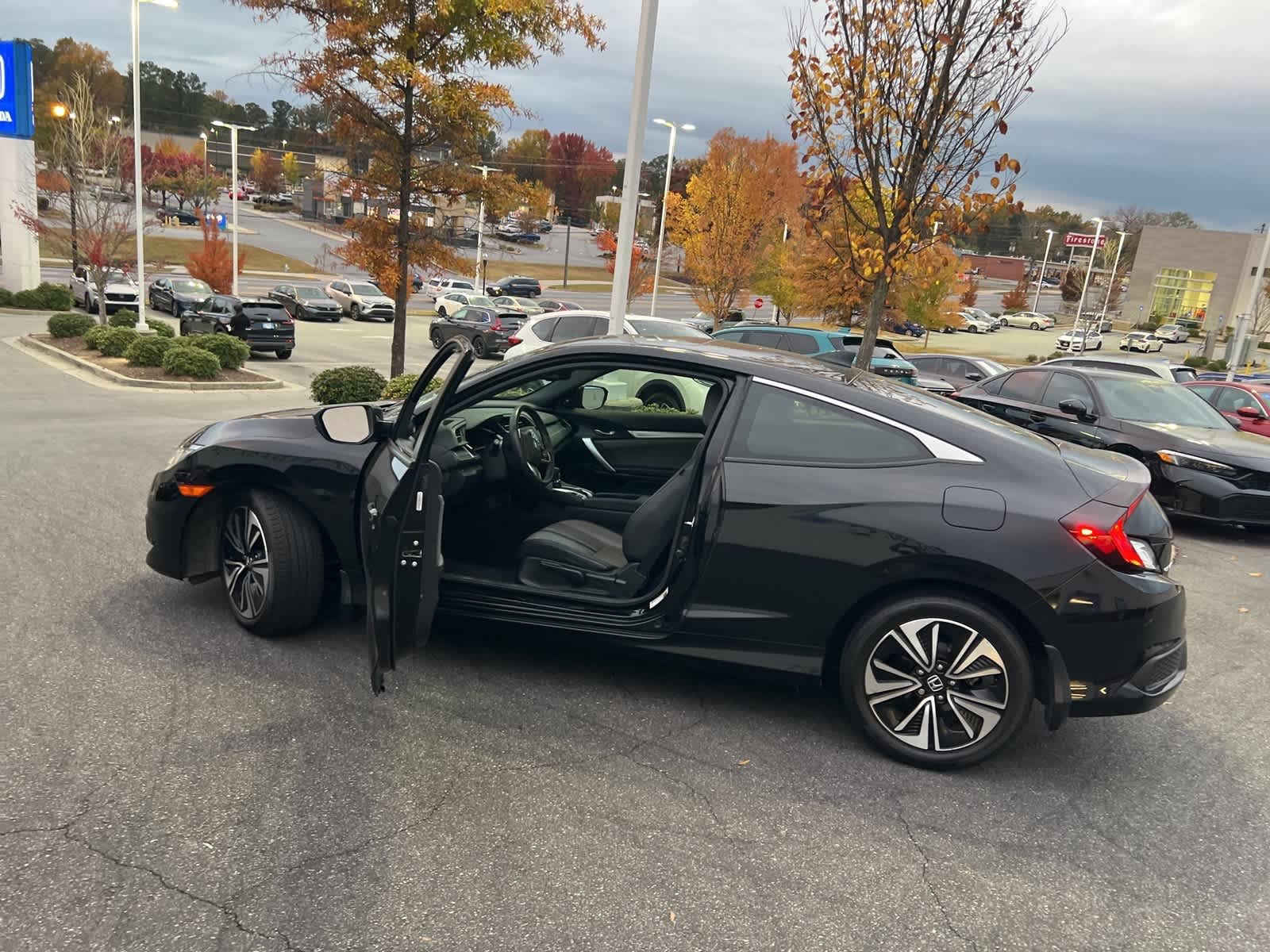 Thumbnail: 2018 Honda Civic - 17