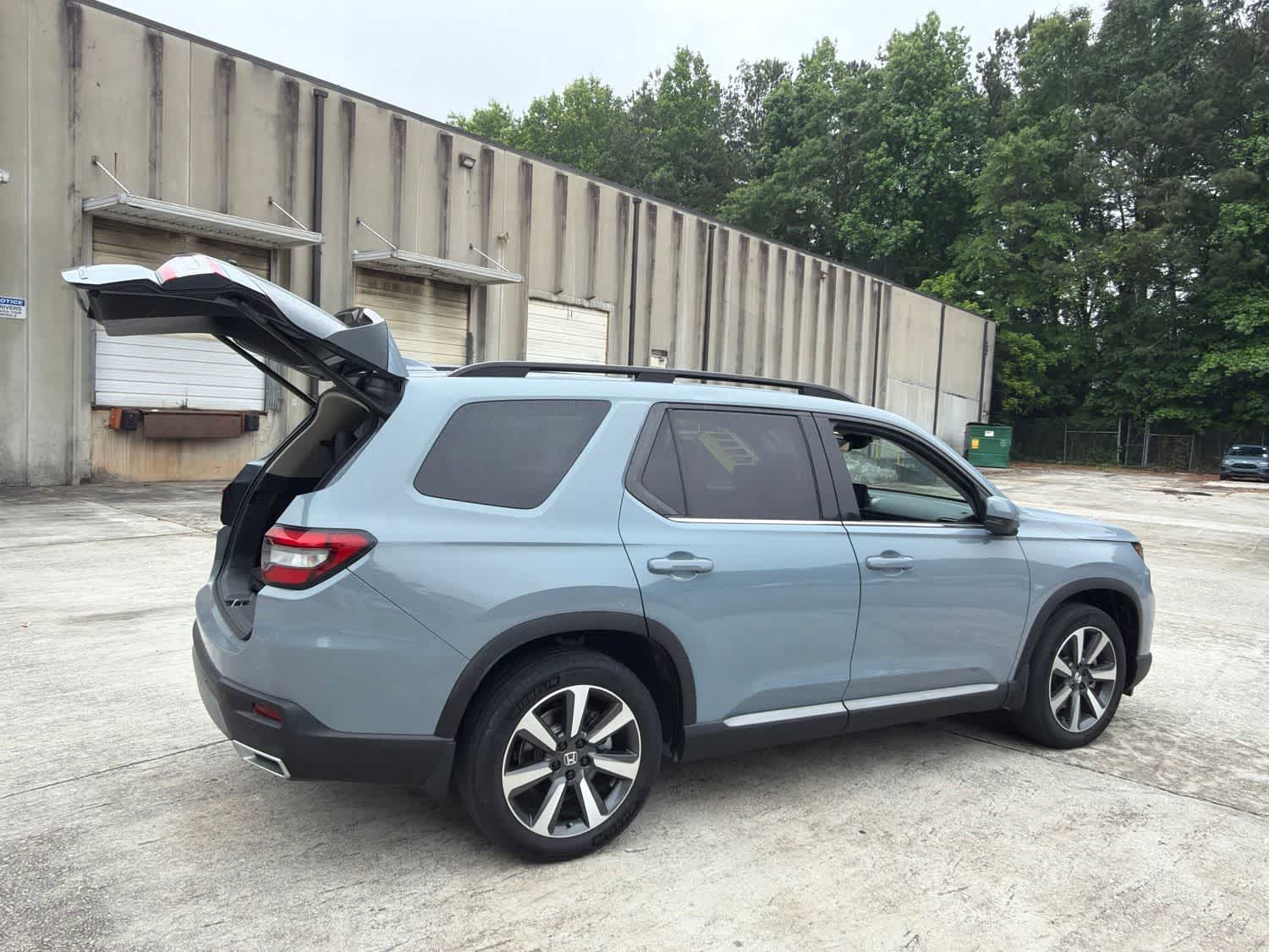 Thumbnail: 2023 Honda Pilot - 11