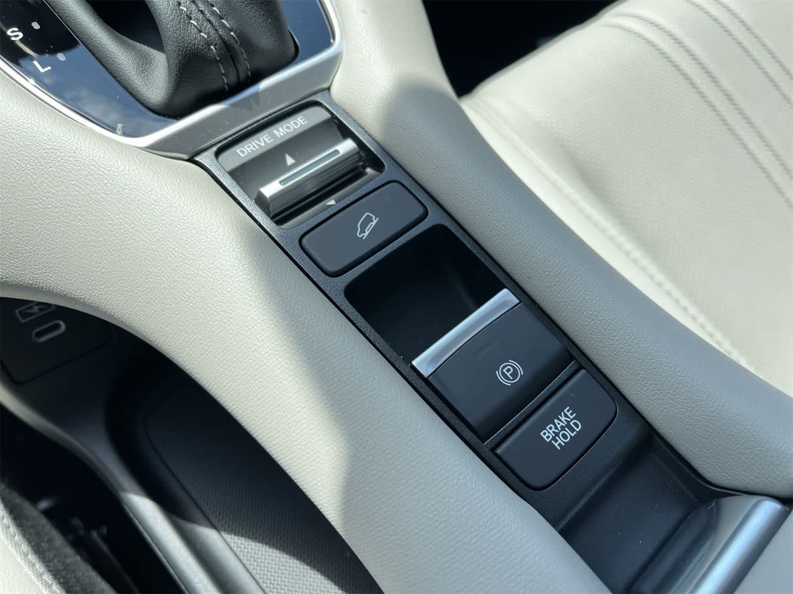 Thumbnail: 2026 Honda HR-V - 24