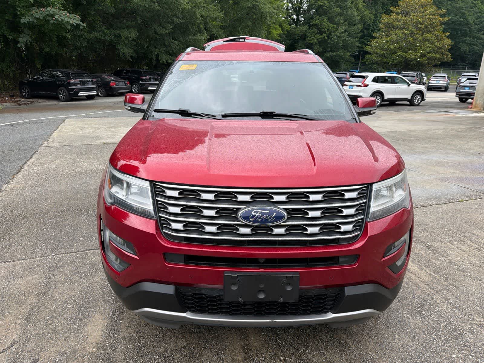 Thumbnail: 2016 Ford Explorer - 16