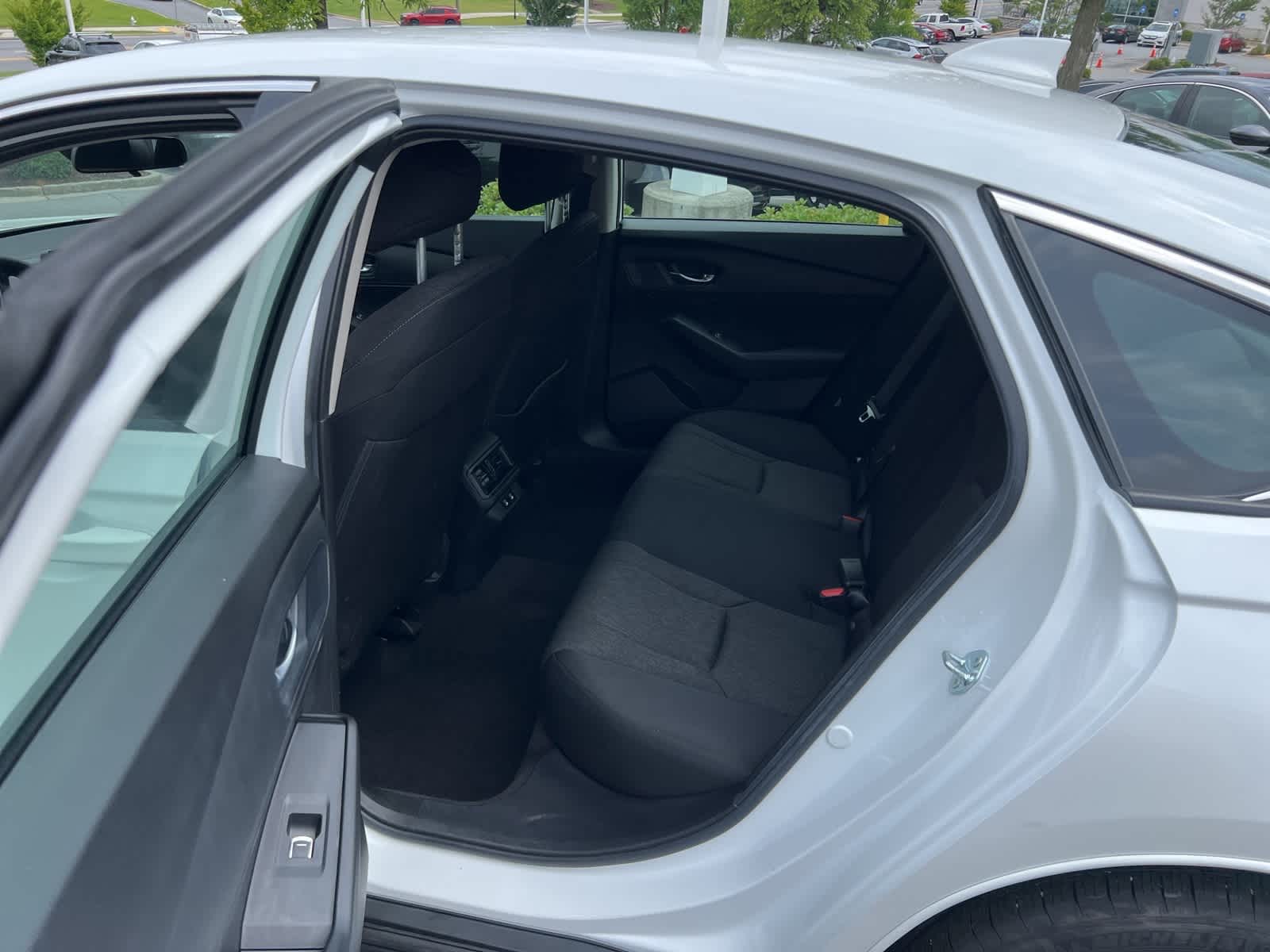 2025 Honda Accord LX 16