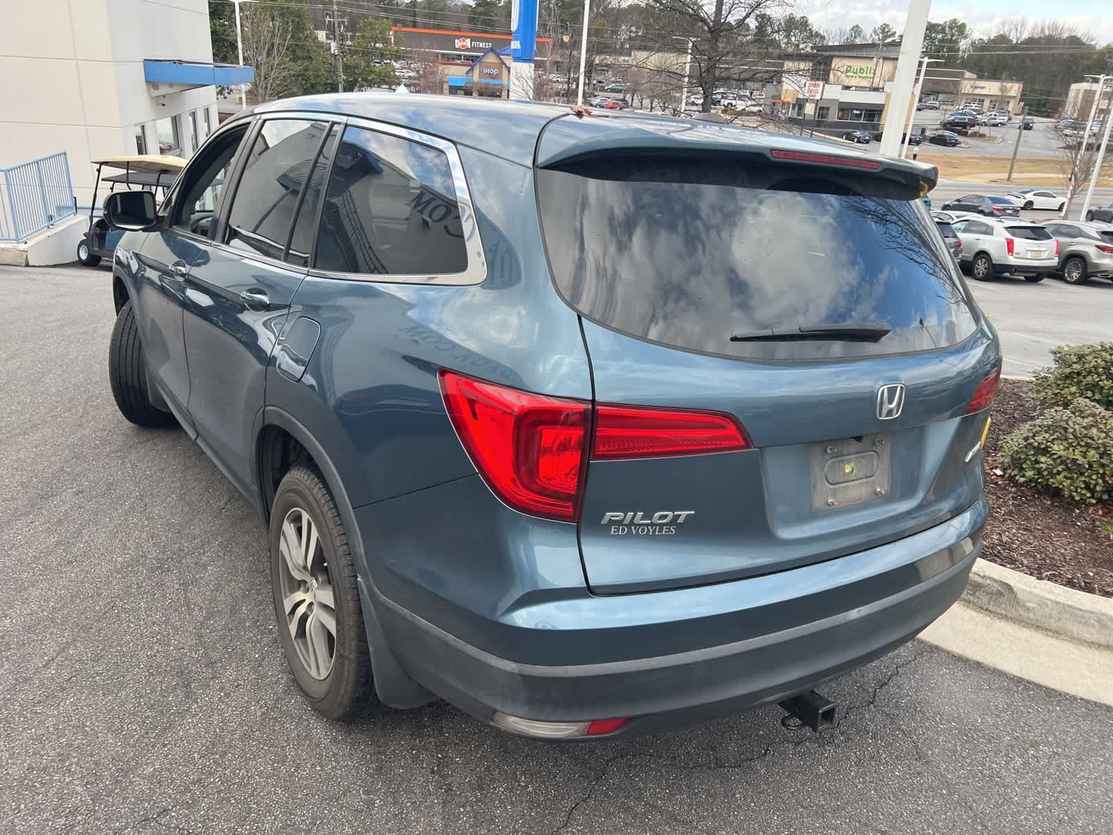 Thumbnail: 2016 Honda Pilot - 8