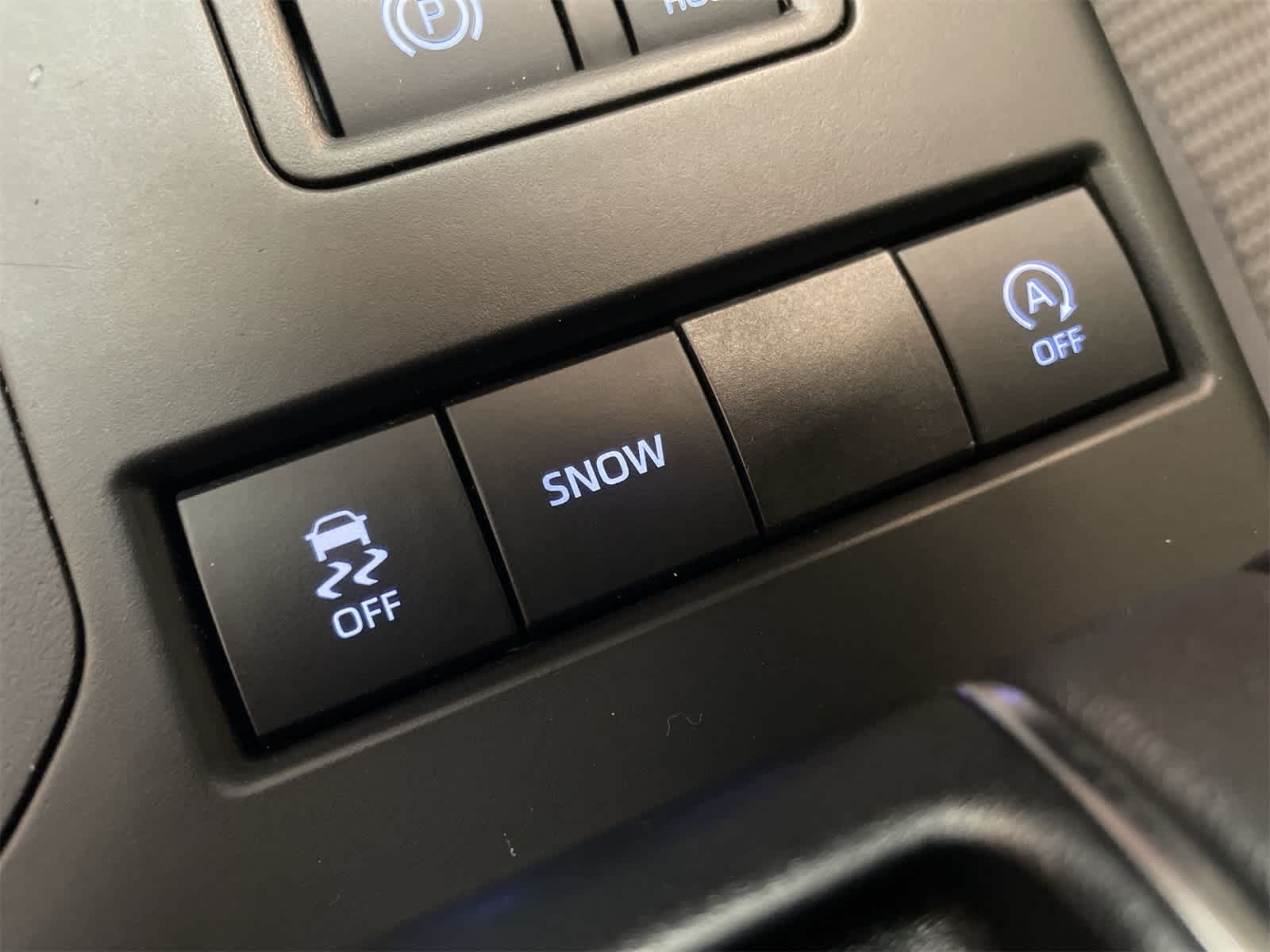 Thumbnail: 2022 Toyota Highlander - 30