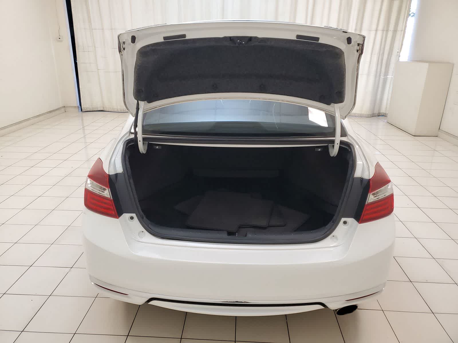 Thumbnail: 2016 Honda Accord - 23