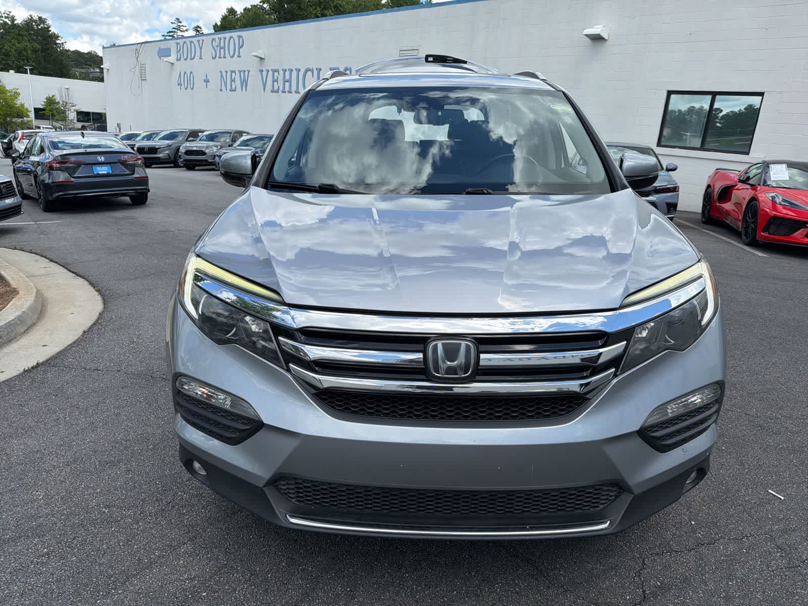 Thumbnail: 2016 Honda Pilot - 15