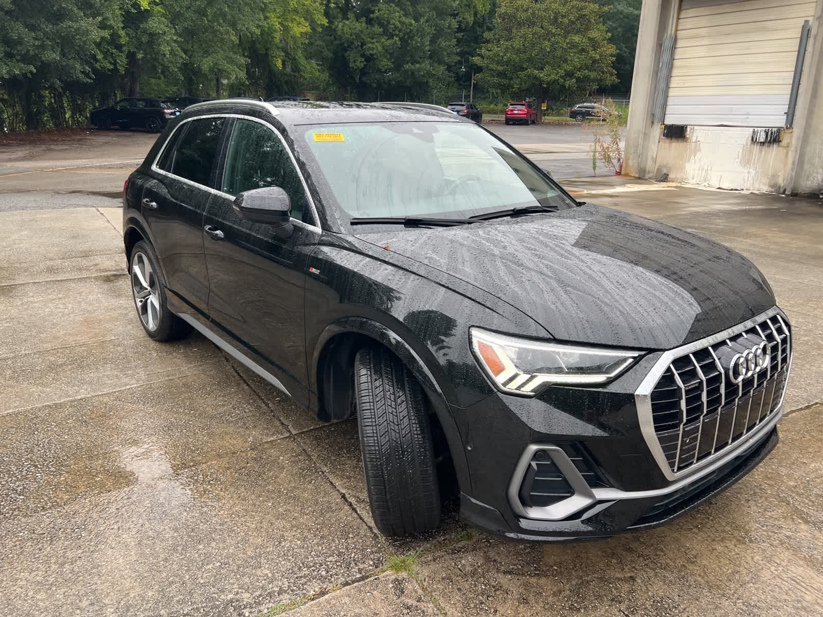 Thumbnail: 2021 Audi Q3 - 12