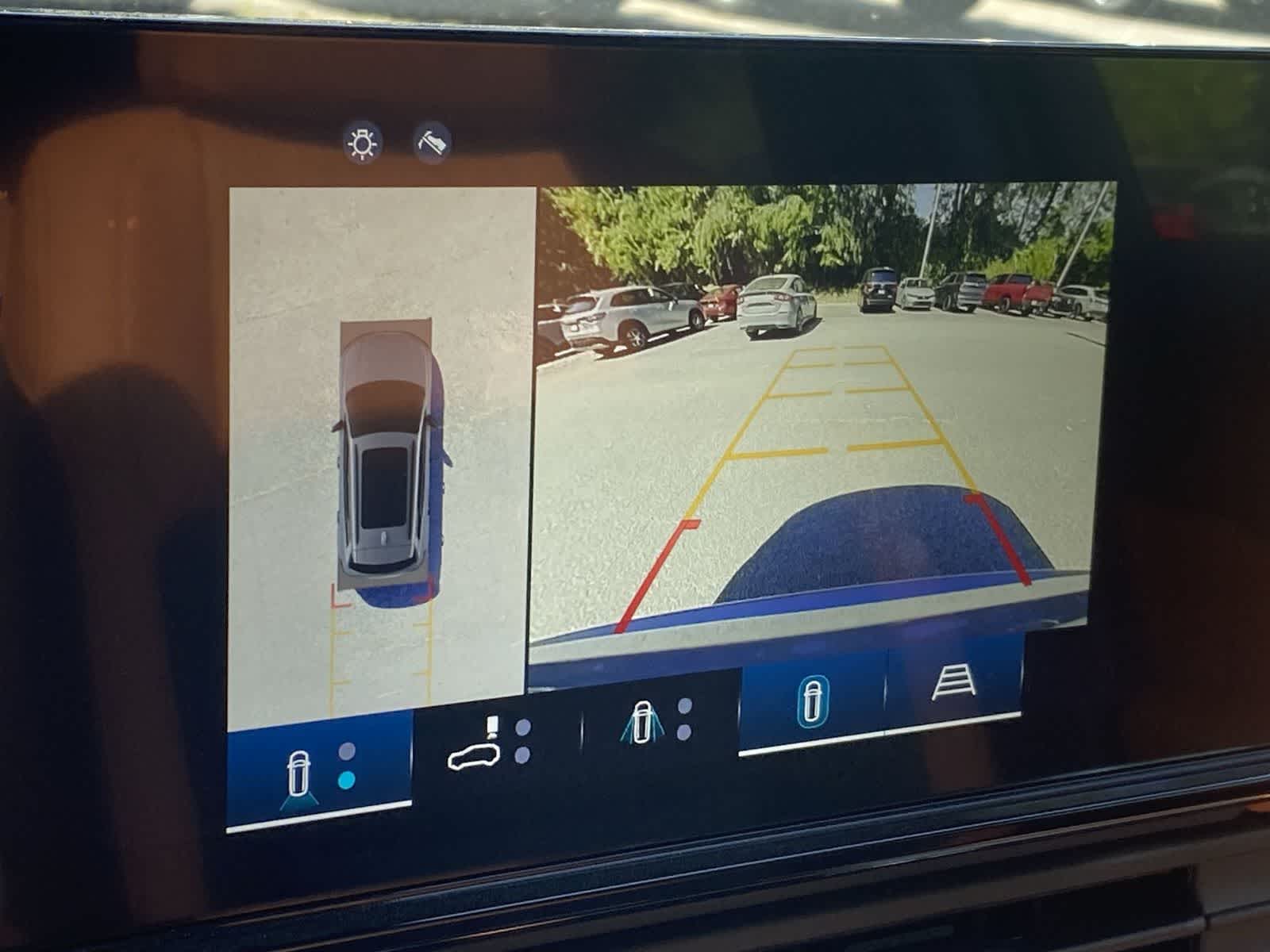 Thumbnail: 2026 Honda Prologue - 16