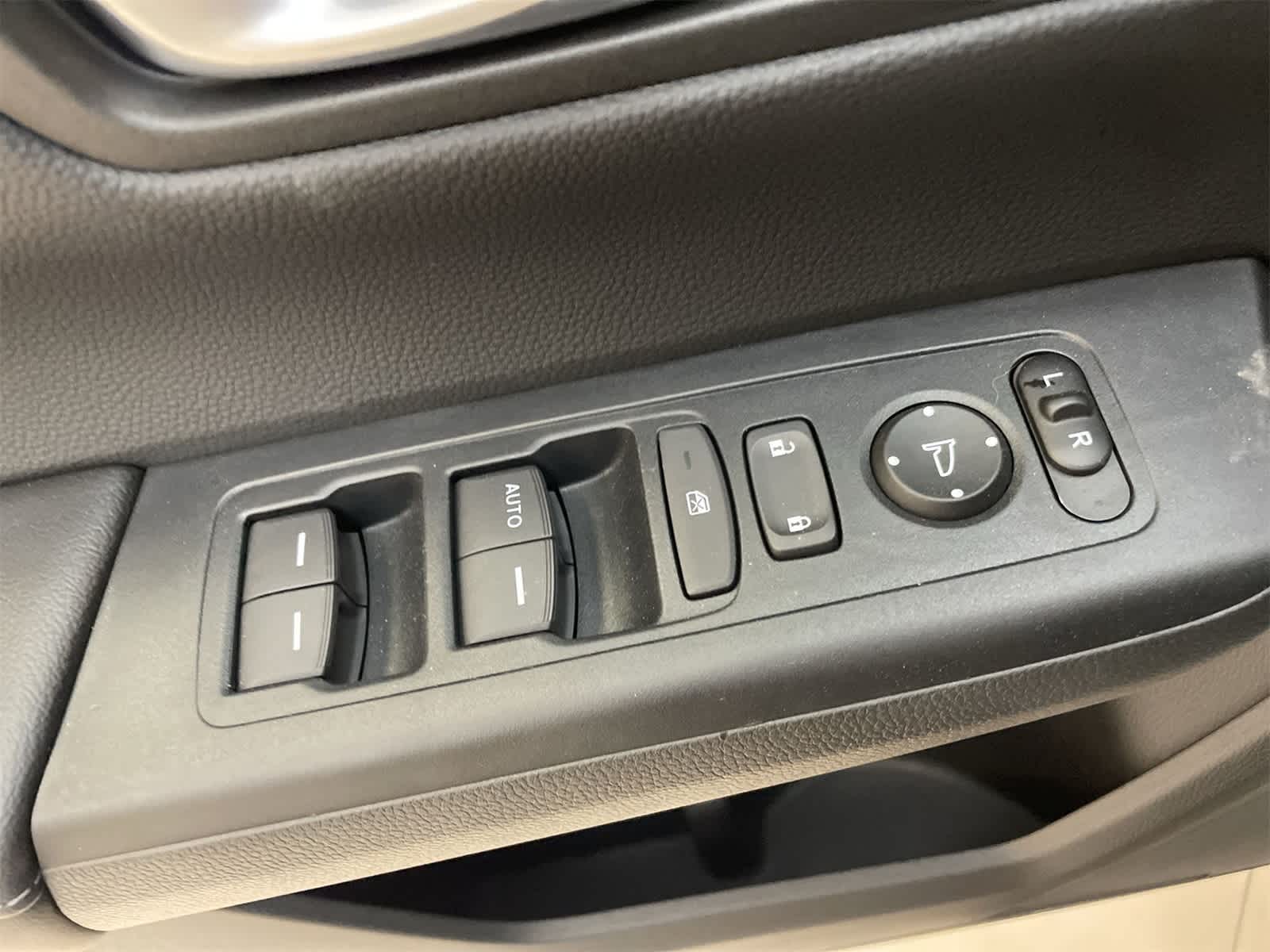 Thumbnail: 2025 Honda CR-V - 15