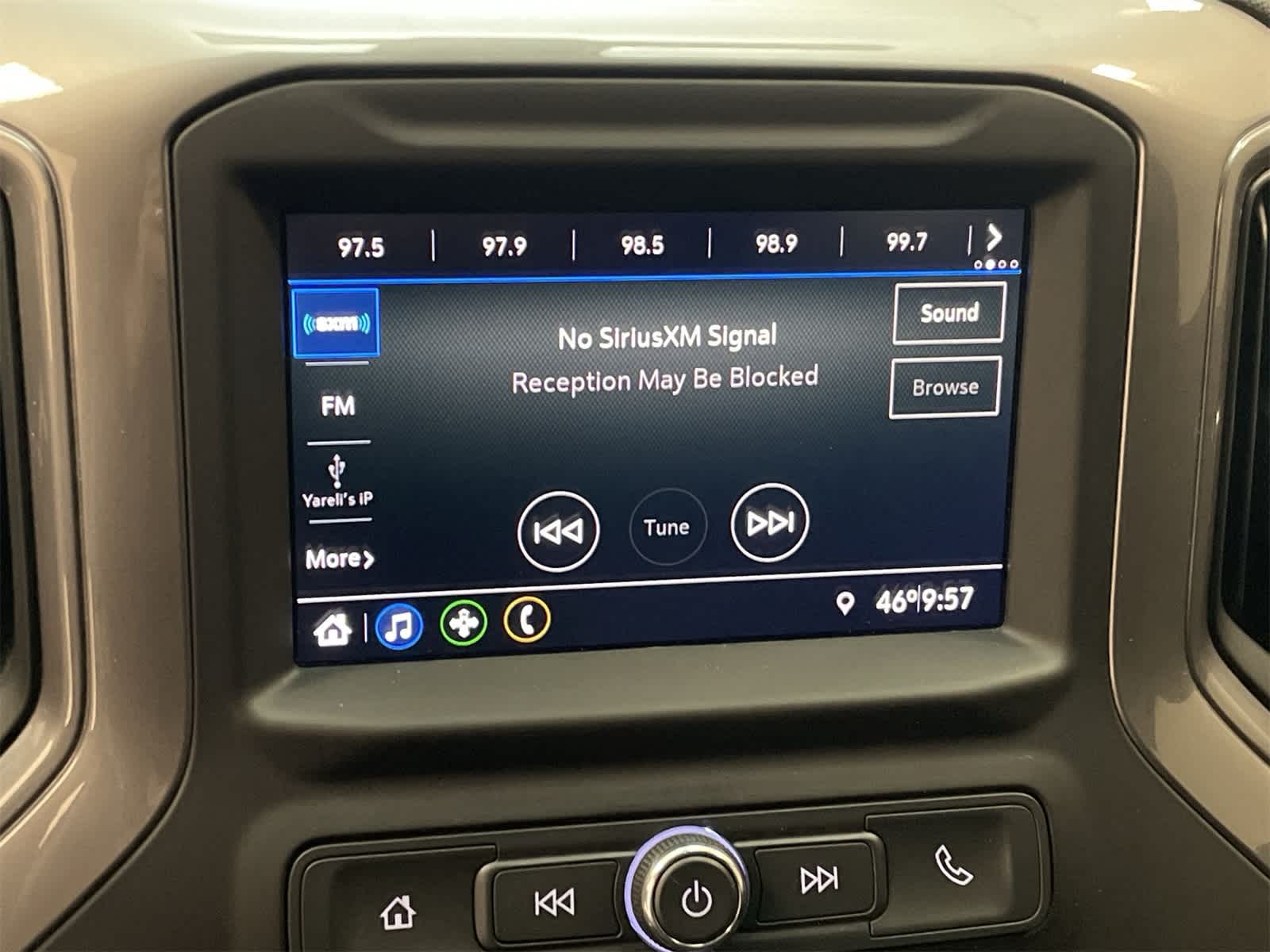 Thumbnail: 2021 Chevrolet Silverado 1500 - 4