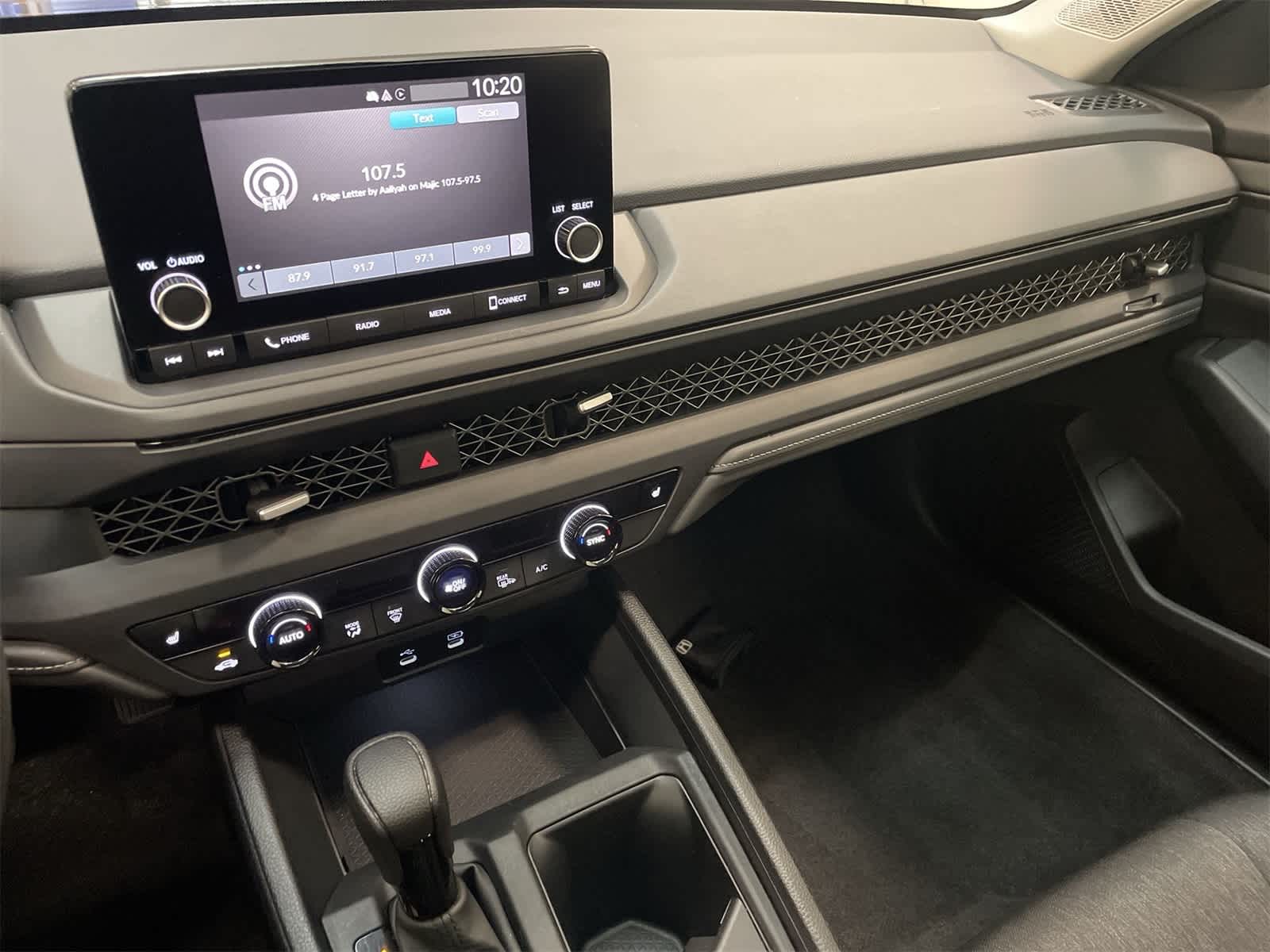 Thumbnail: 2024 Honda Accord - 28