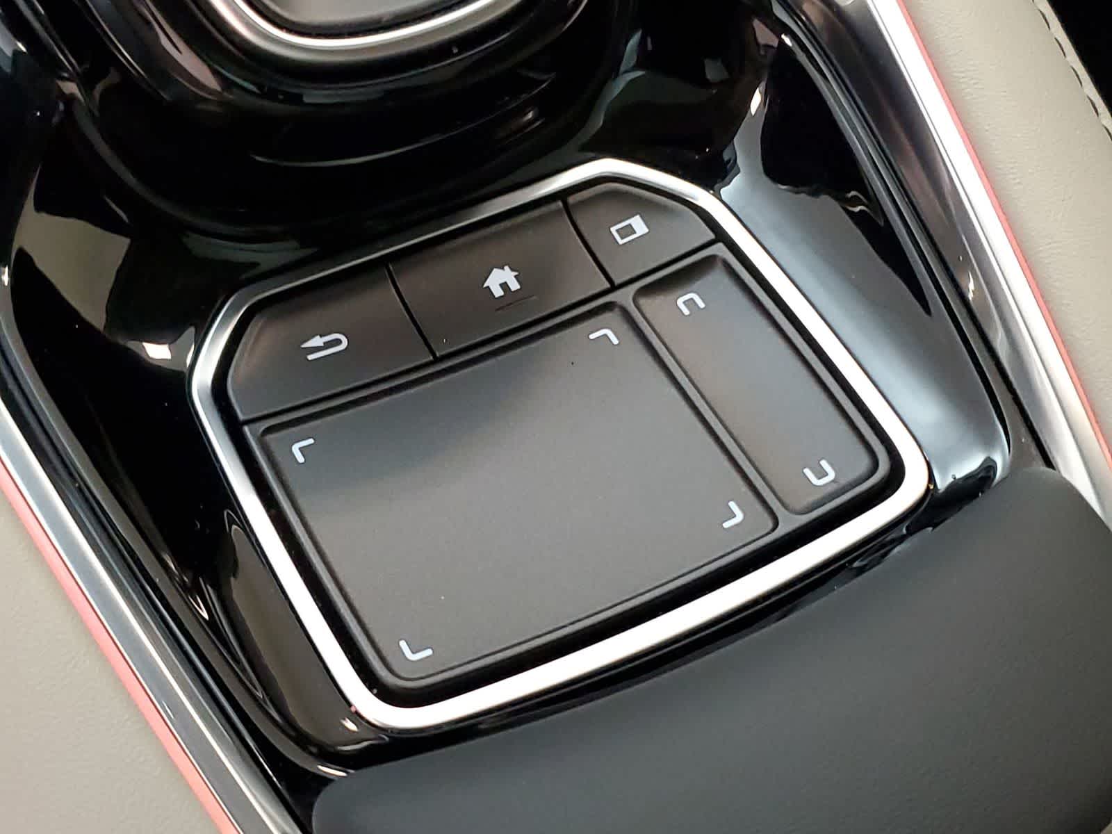 Thumbnail: 2025 Acura RDX - 33