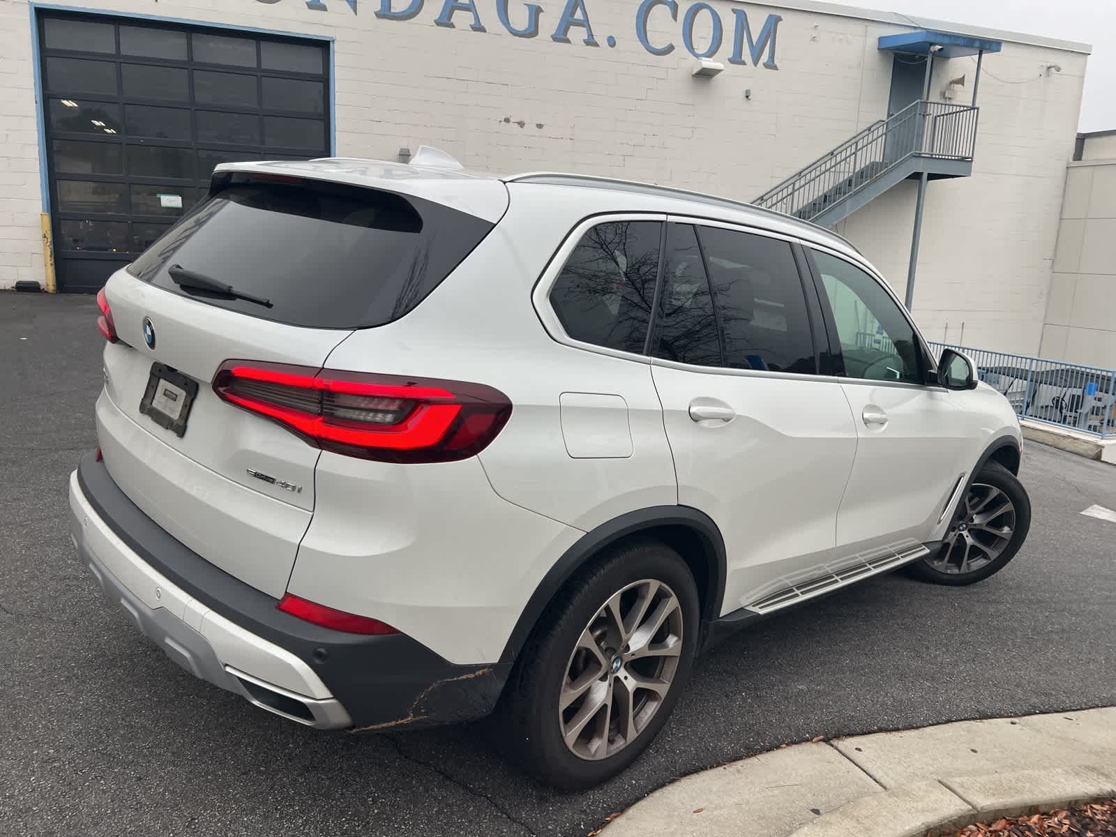 Thumbnail: 2021 BMW X5 - 10