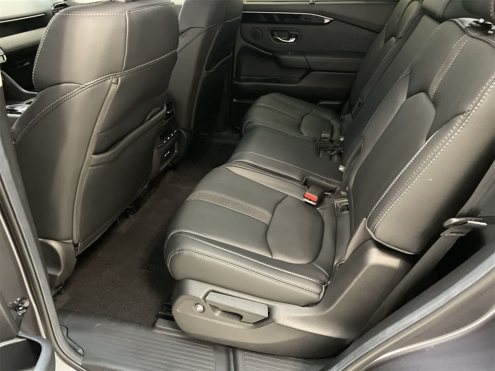 Thumbnail: 2025 Honda Pilot - 20