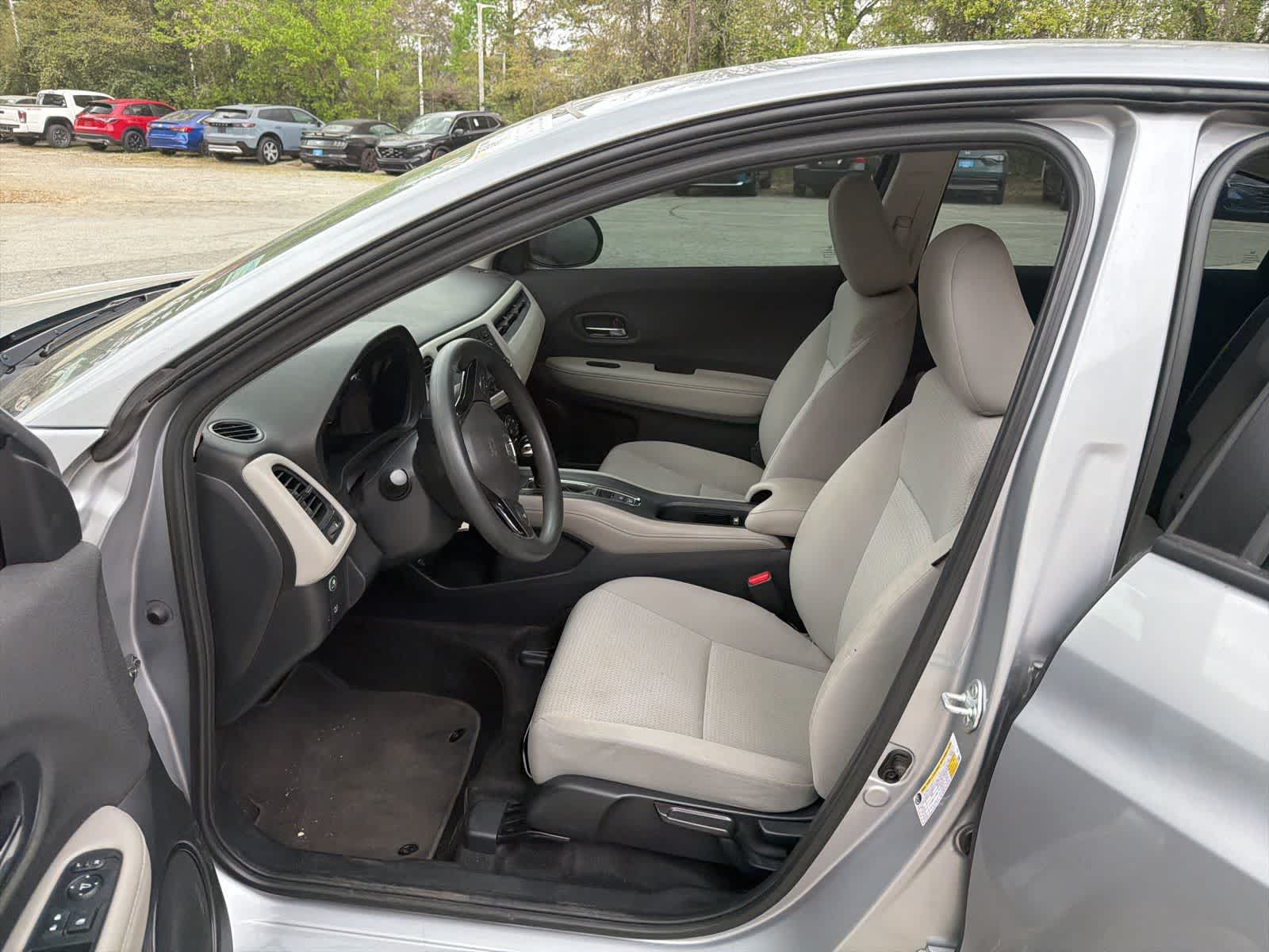 Thumbnail: 2022 Honda HR-V - 16