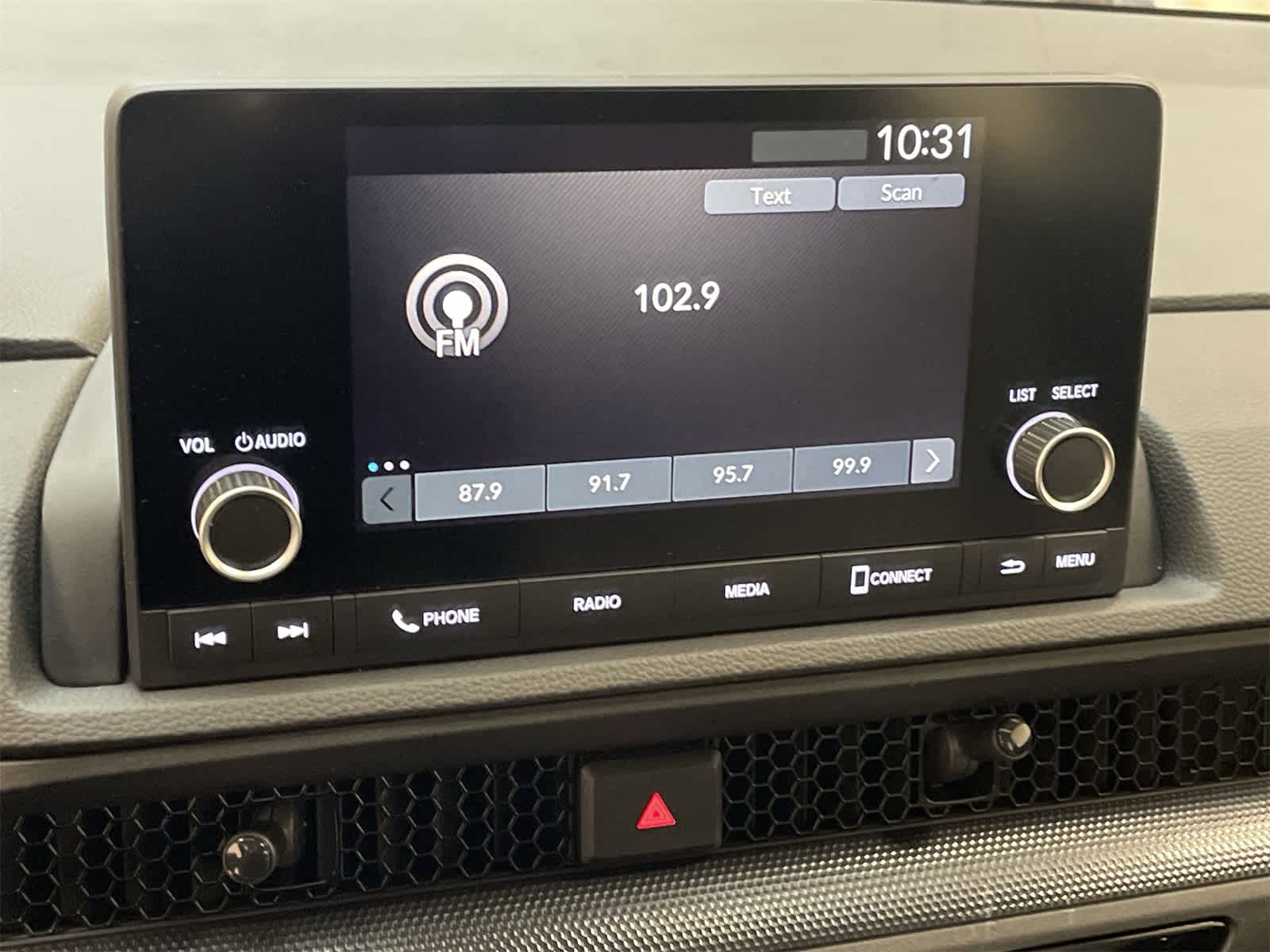 Thumbnail: 2023 Honda CR-V - 4