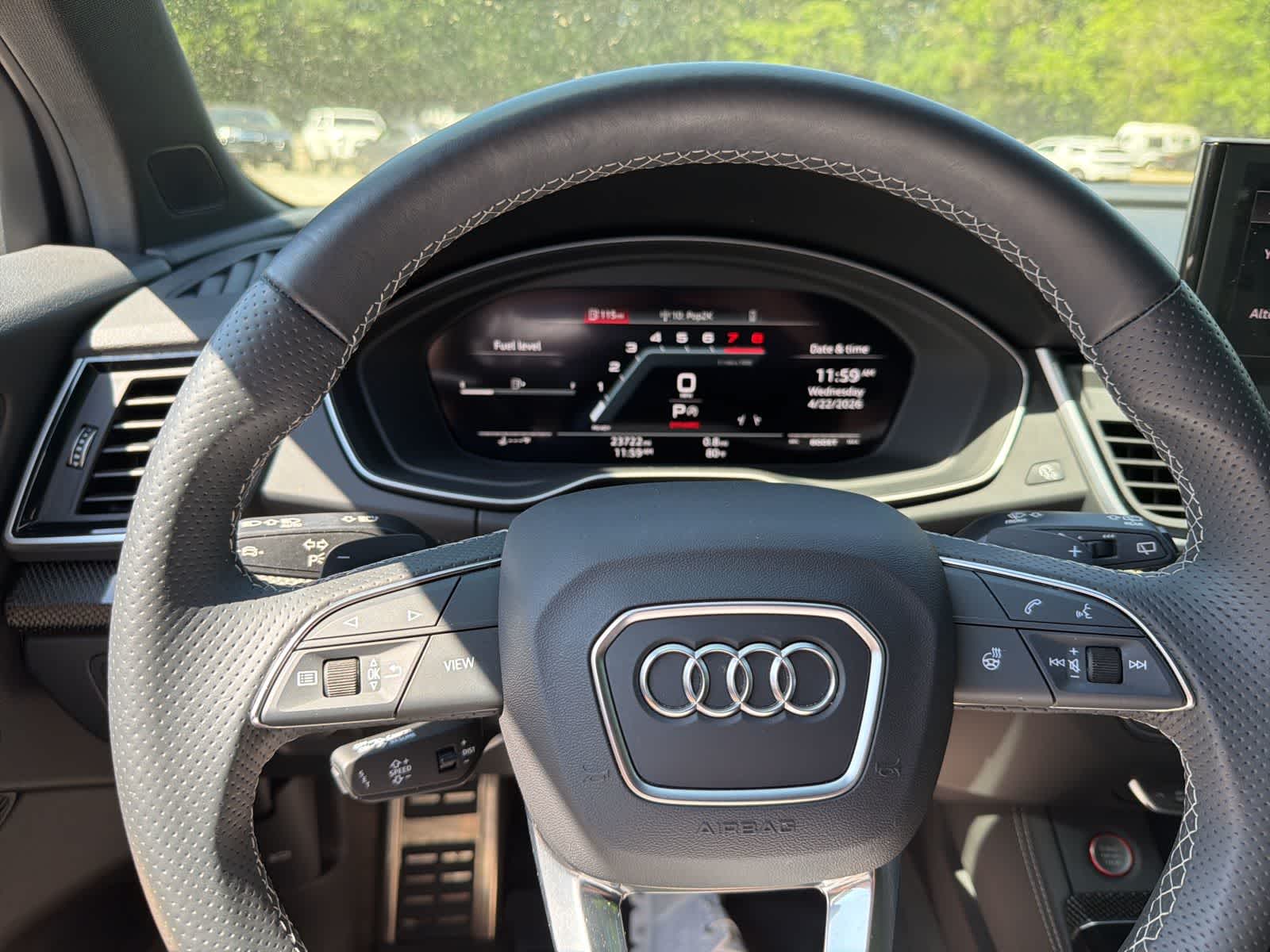 Thumbnail: 2024 Audi SQ5 - 21