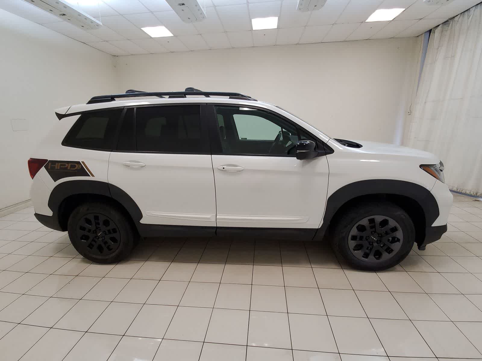 Thumbnail: 2022 Honda Passport - 28