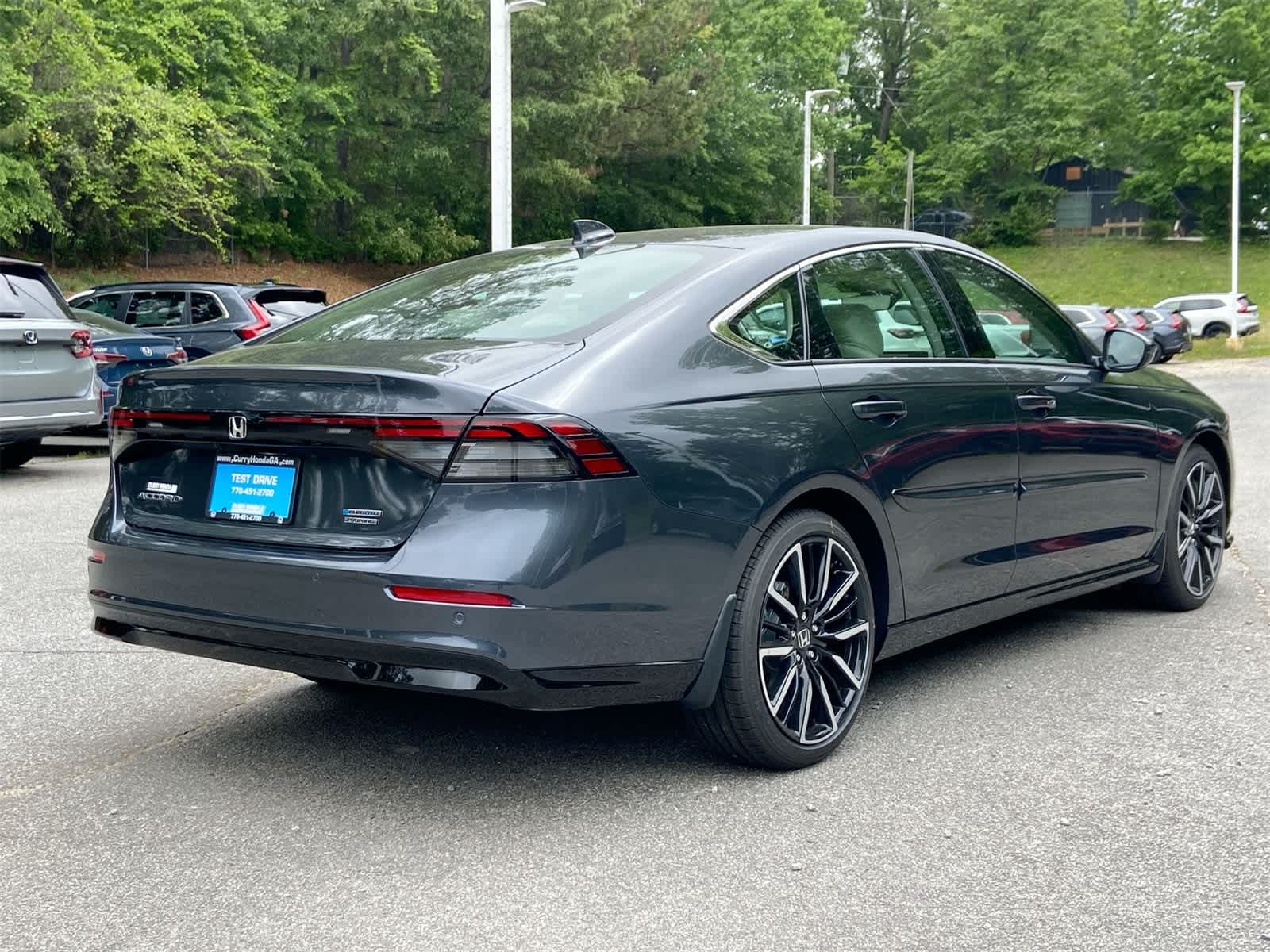 2025 Honda Accord Hybrid Touring photo 2