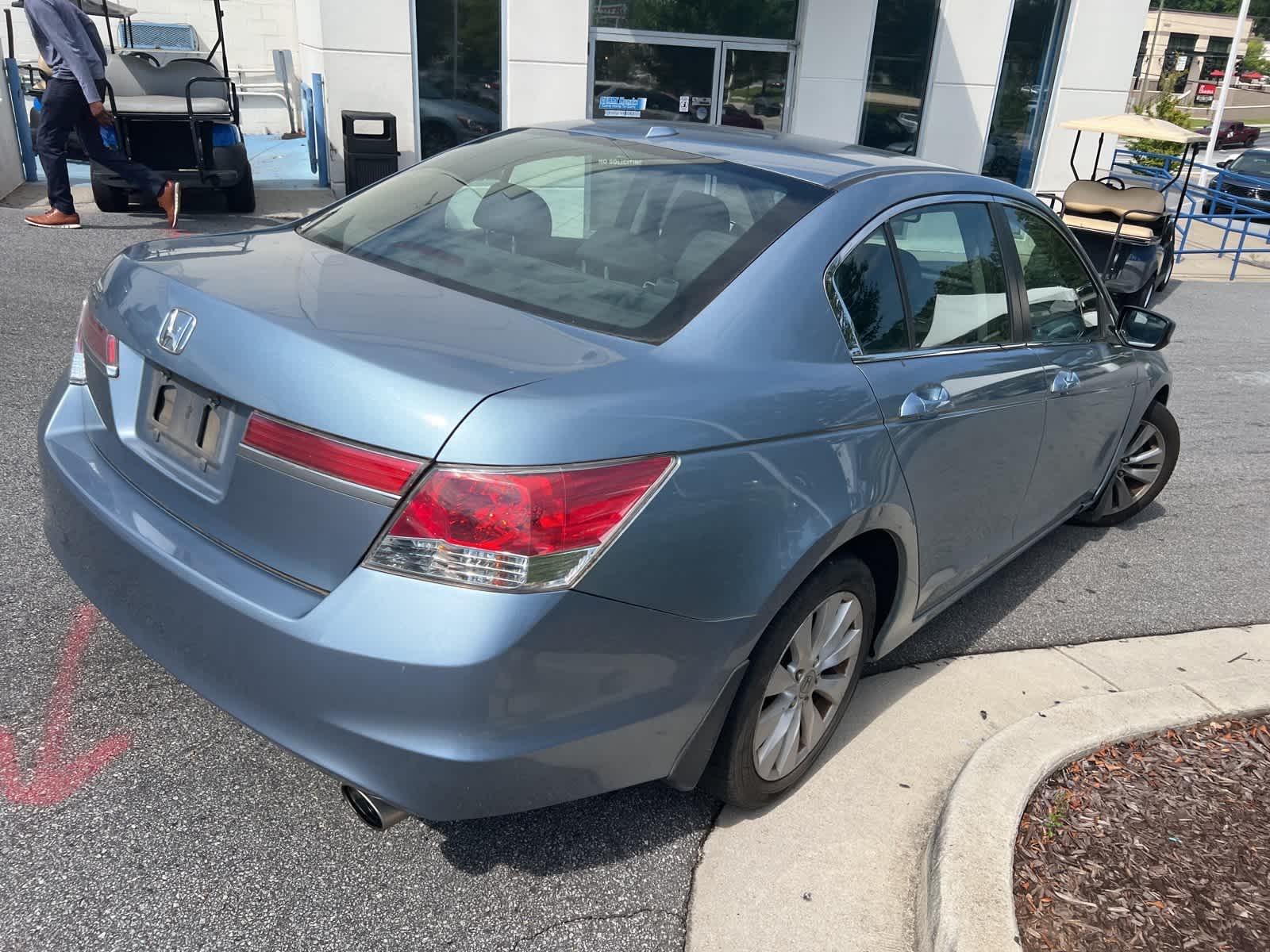 Thumbnail: 2011 Honda Accord - 10