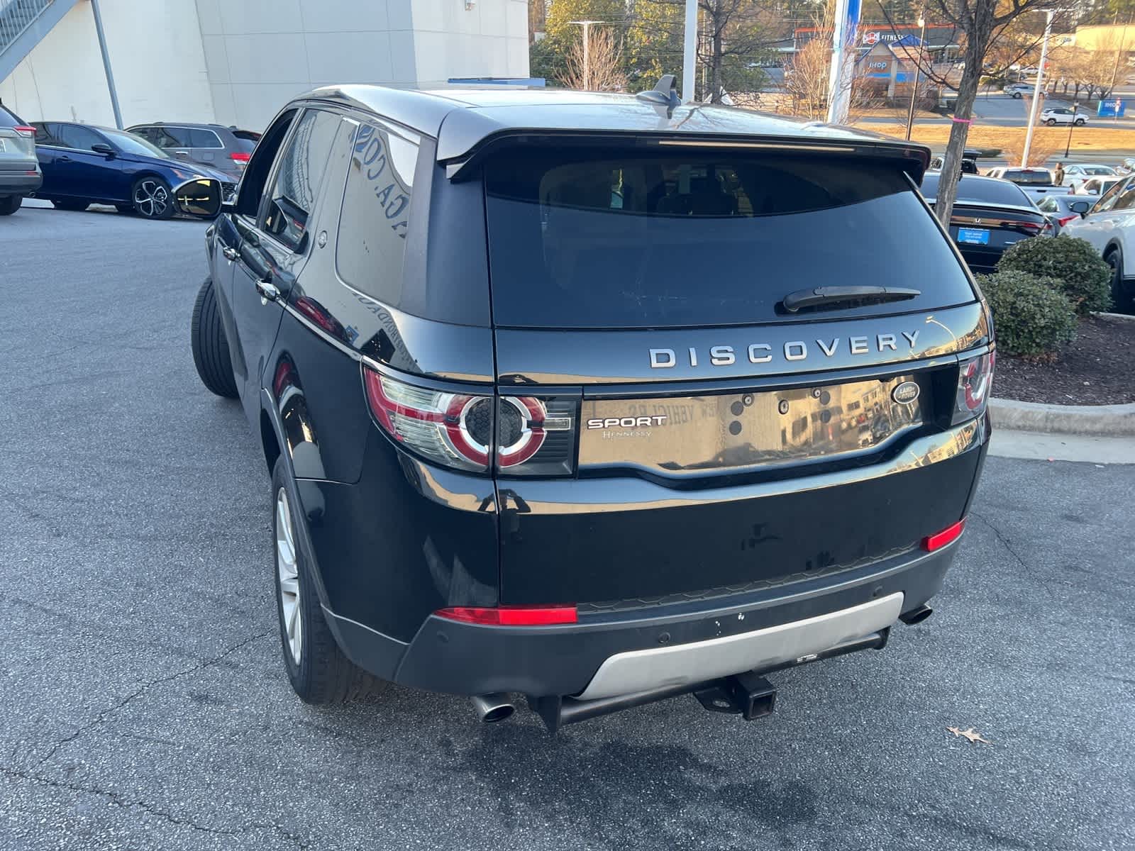 Thumbnail: 2016 Land Rover Discovery Sport - 8