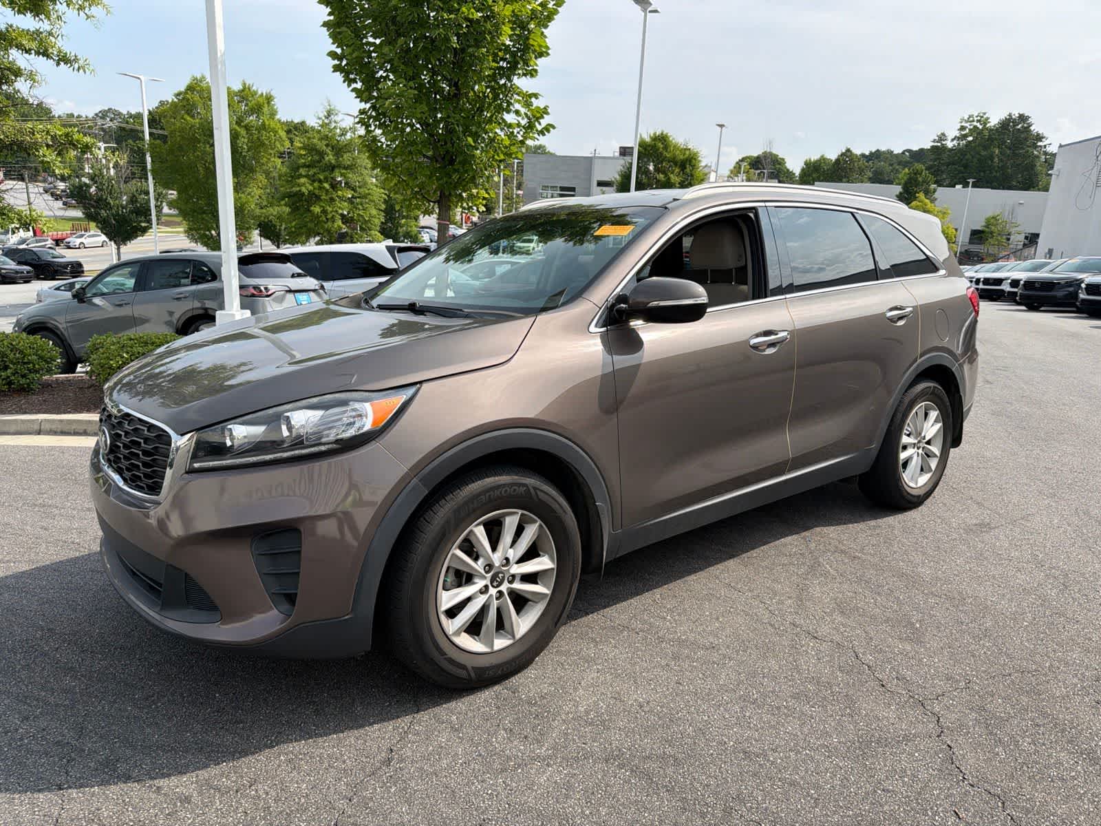 Thumbnail: 2019 Kia Sorento - 6