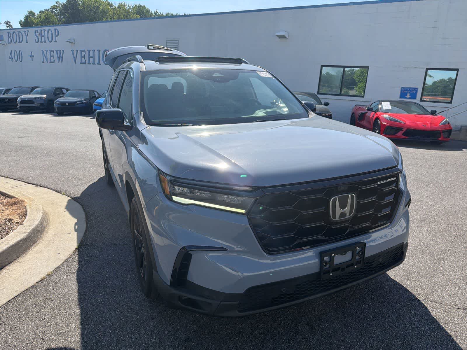 Thumbnail: 2025 Honda Pilot - 13