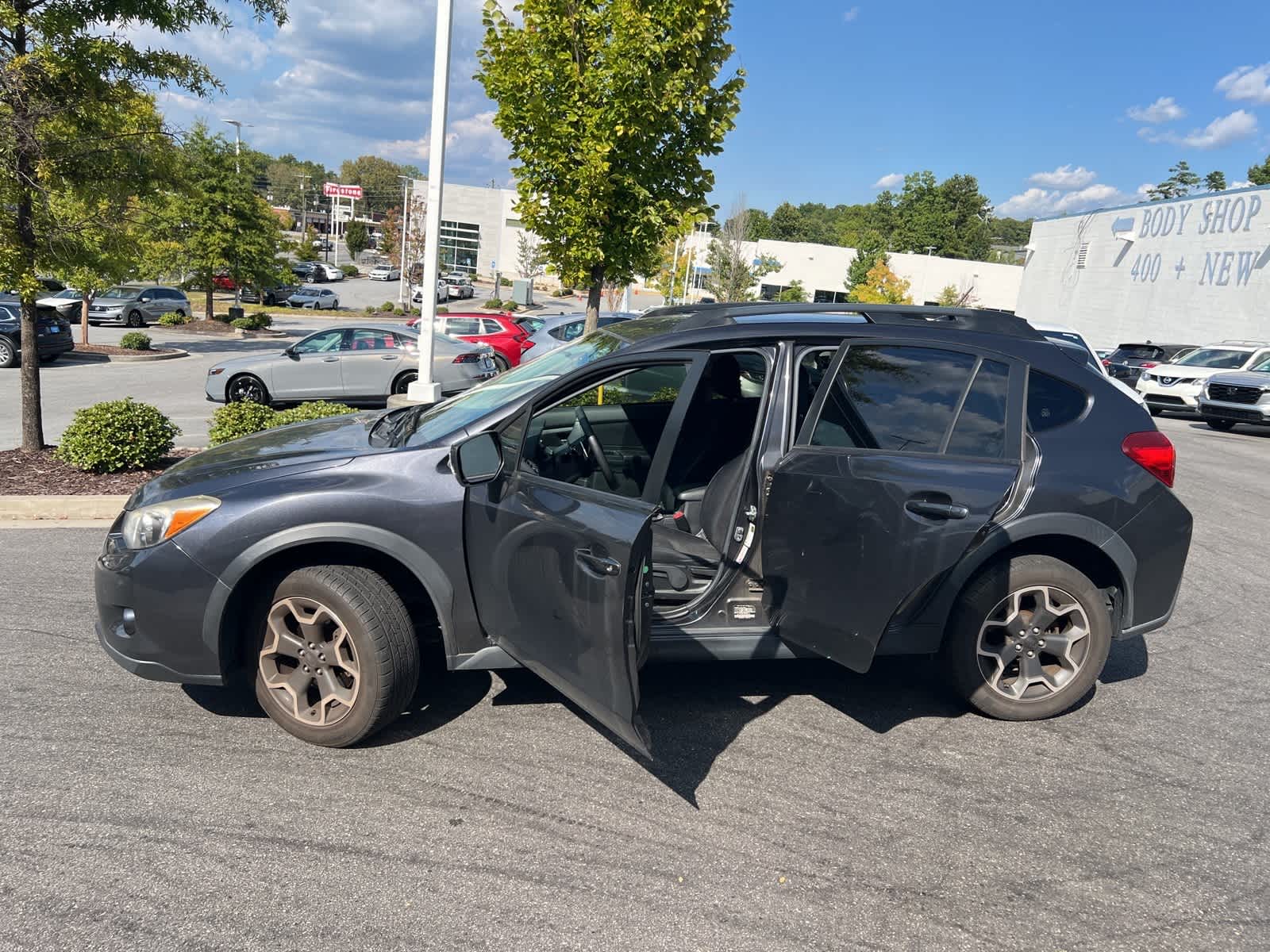 Thumbnail: 2014 Subaru XV Crosstrek - 17