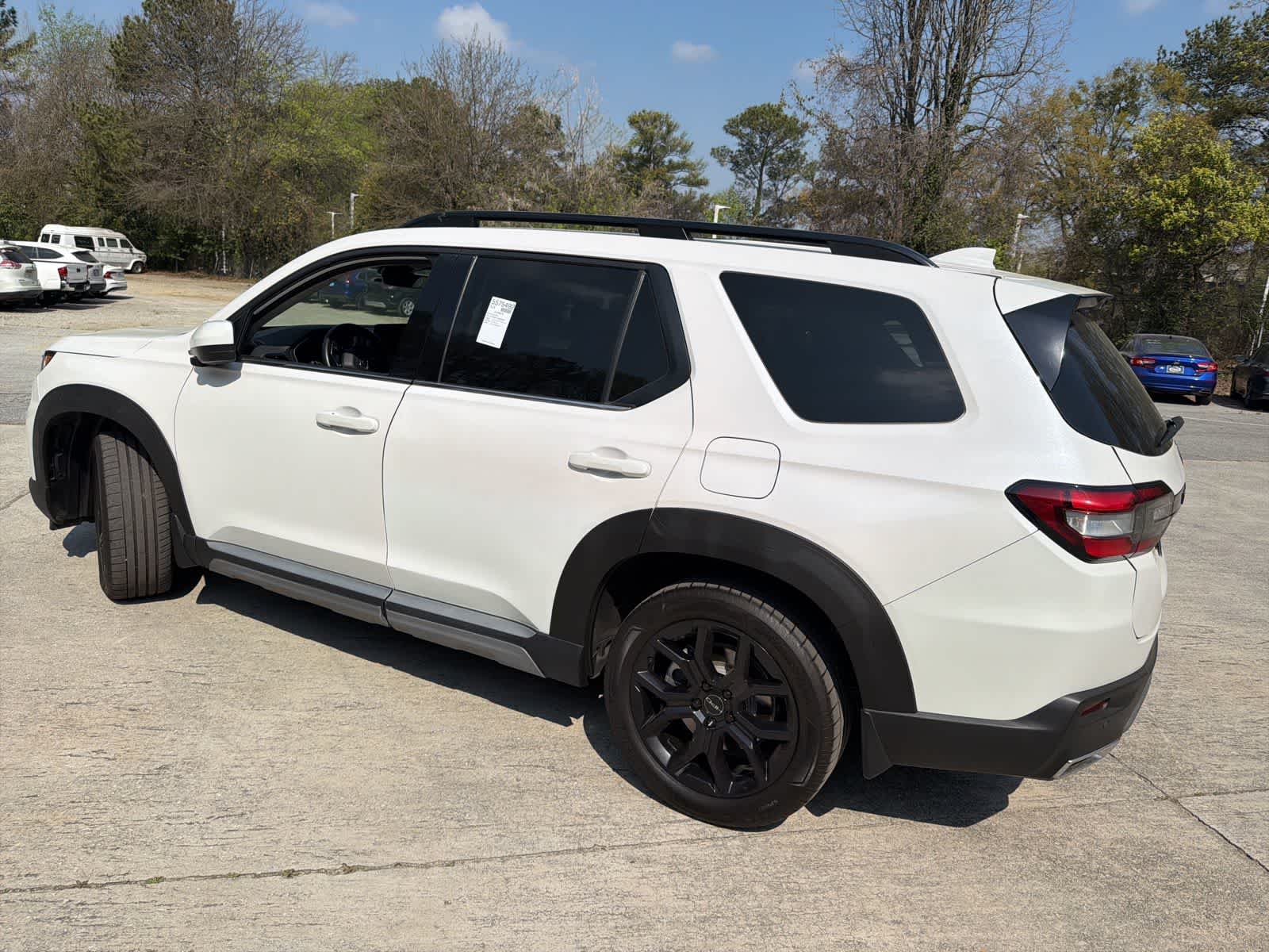 Thumbnail: 2025 Honda Pilot - 7