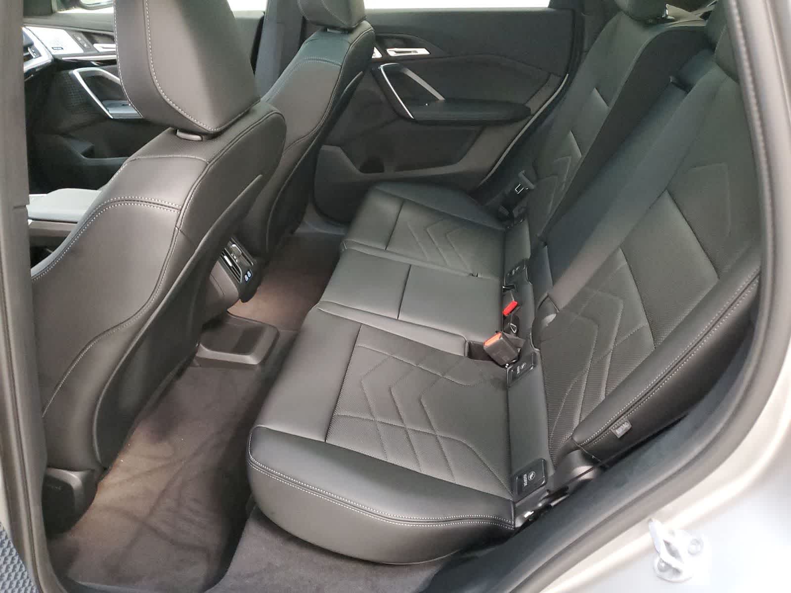 Thumbnail: 2025 BMW X1 - 23