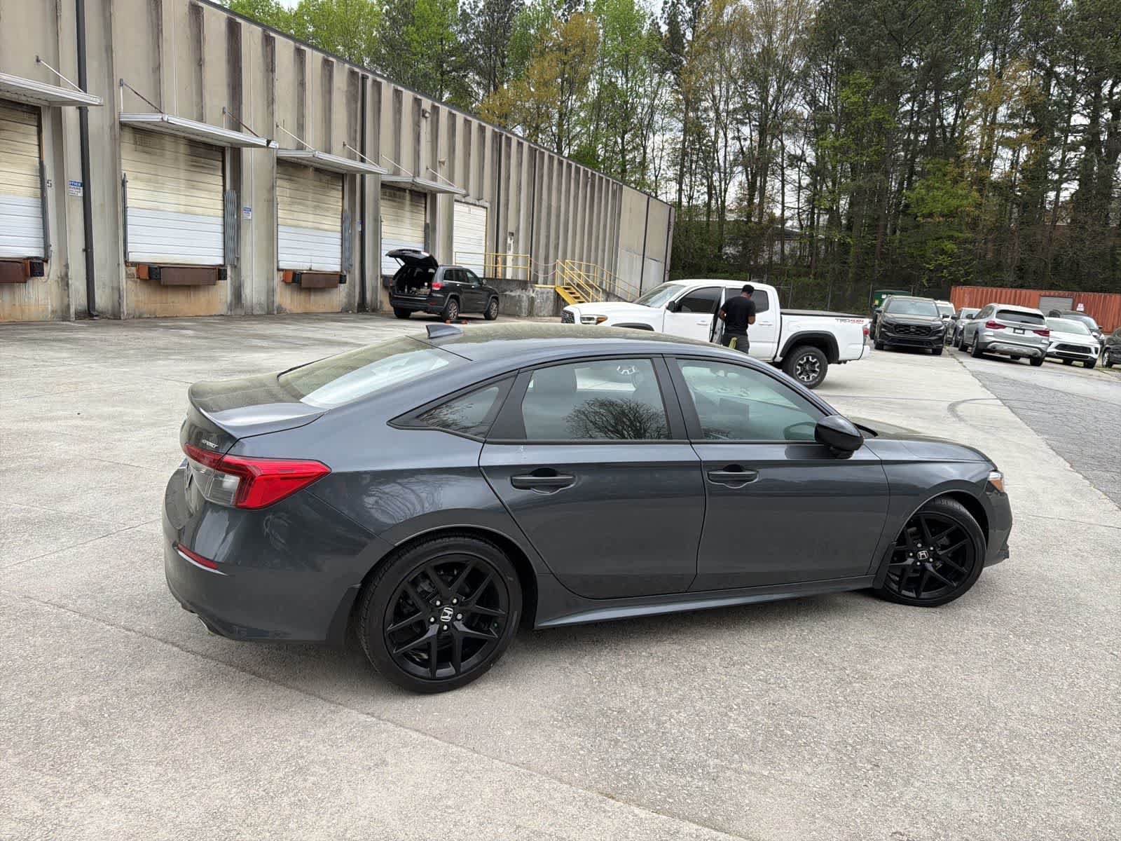 Thumbnail: 2024 Honda Civic - 11