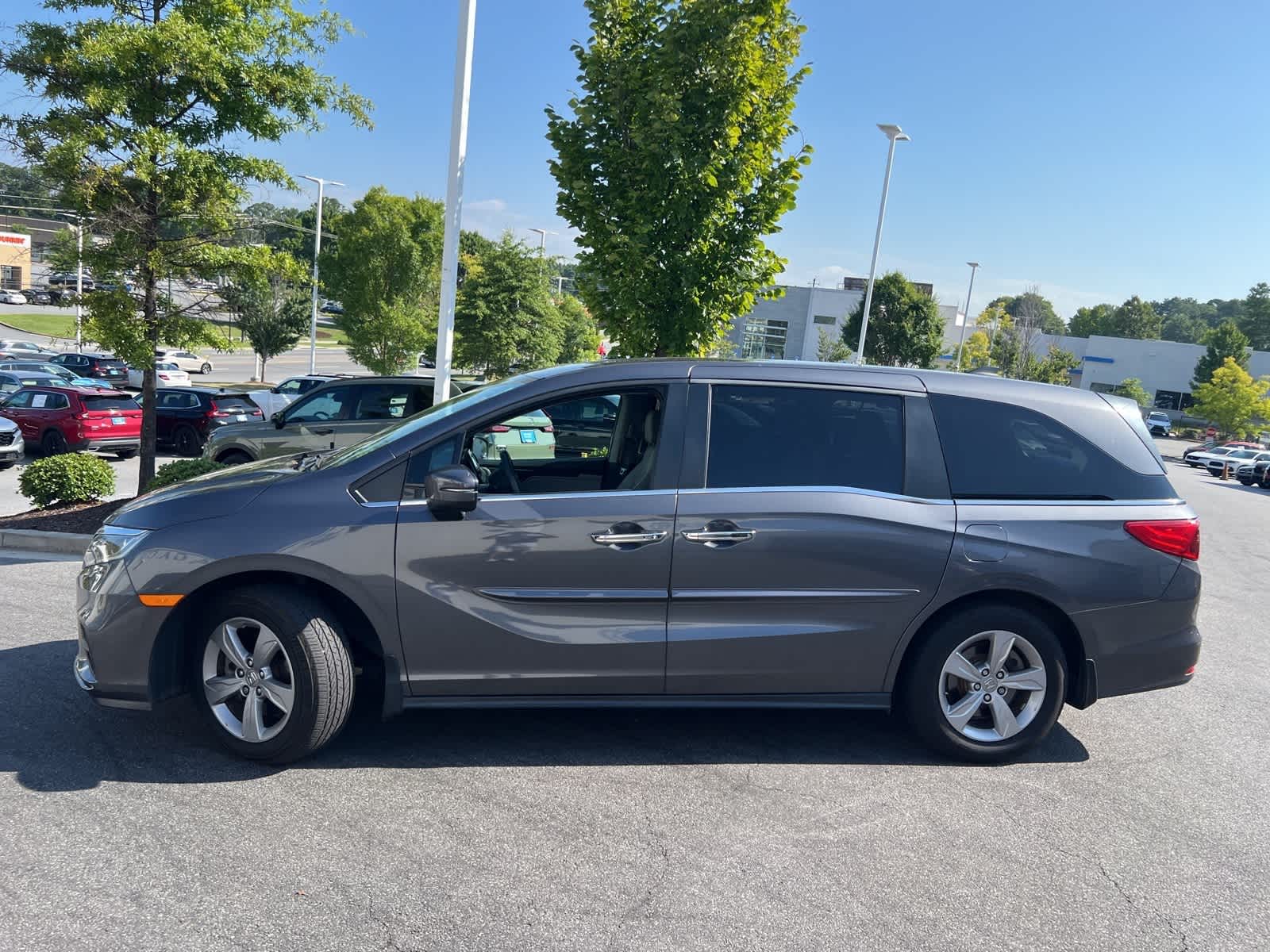 Thumbnail: 2019 Honda Odyssey - 6