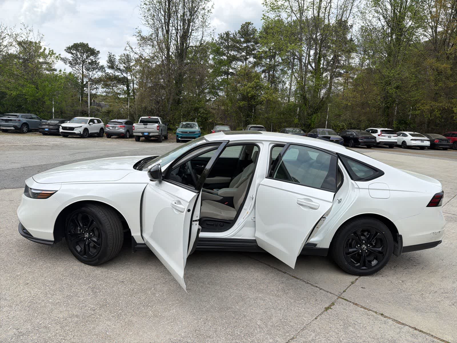 Thumbnail: 2025 Honda Accord - 17