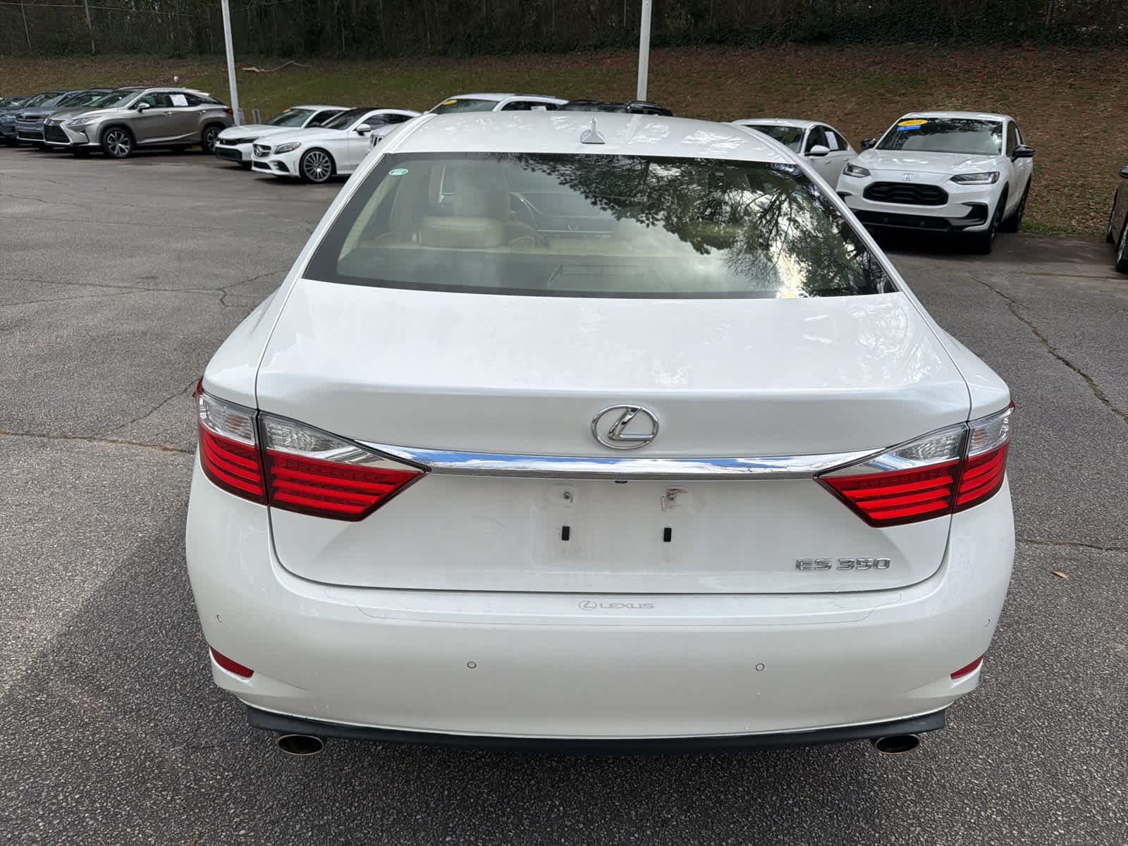 Thumbnail: 2013 Lexus ES - 9