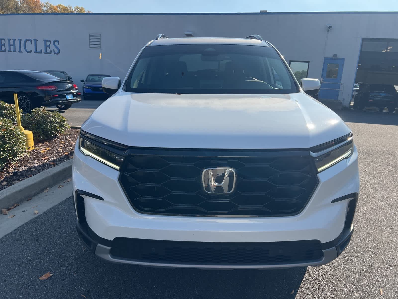 Thumbnail: 2024 Honda Pilot - 14