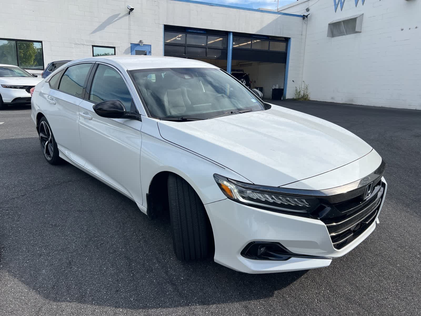 Thumbnail: 2022 Honda Accord - 12
