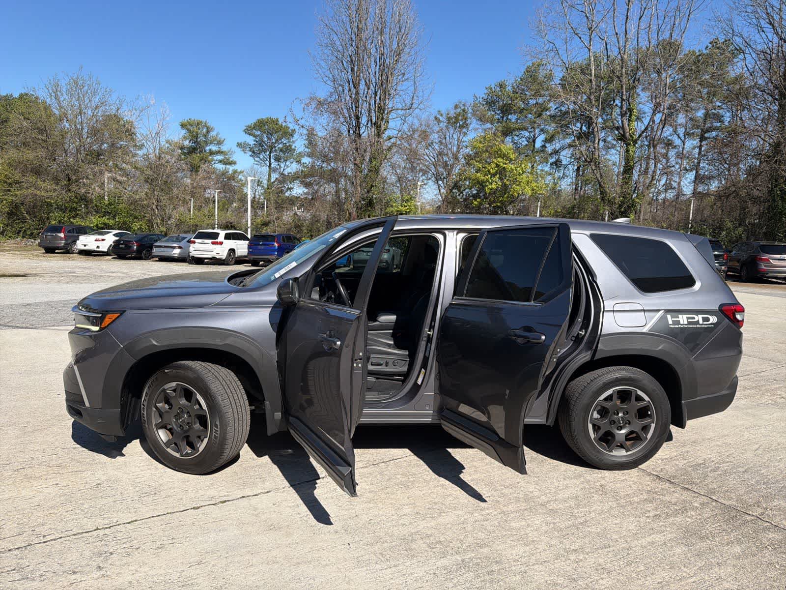 Thumbnail: 2023 Honda Pilot - 17