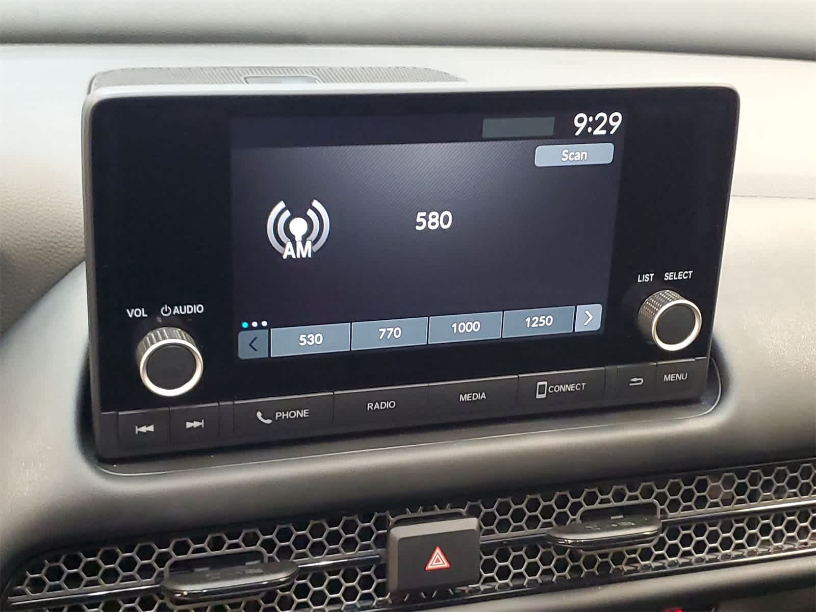 Thumbnail: 2025 Honda HR-V - 4