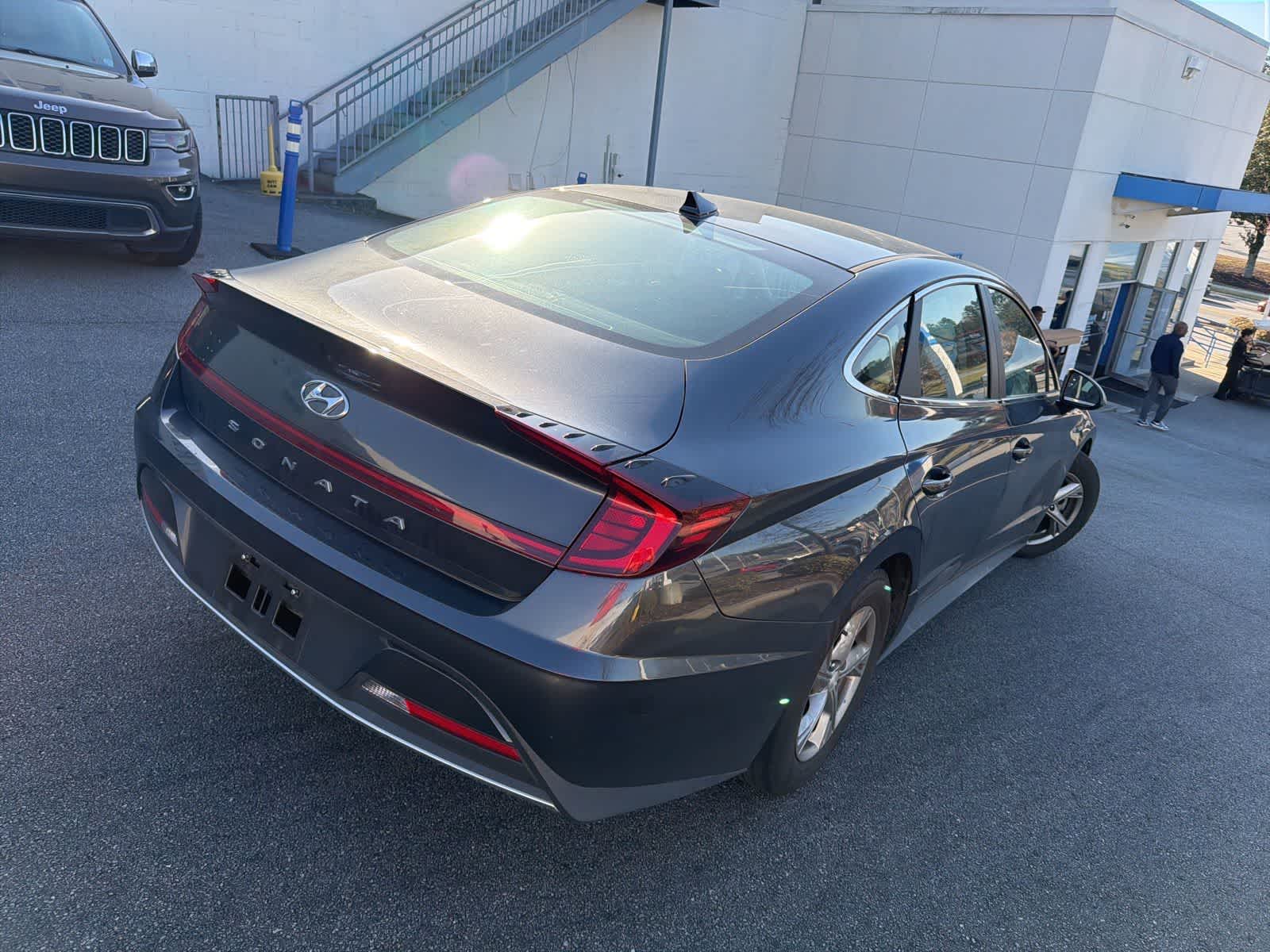 Thumbnail: 2020 Hyundai Sonata - 10