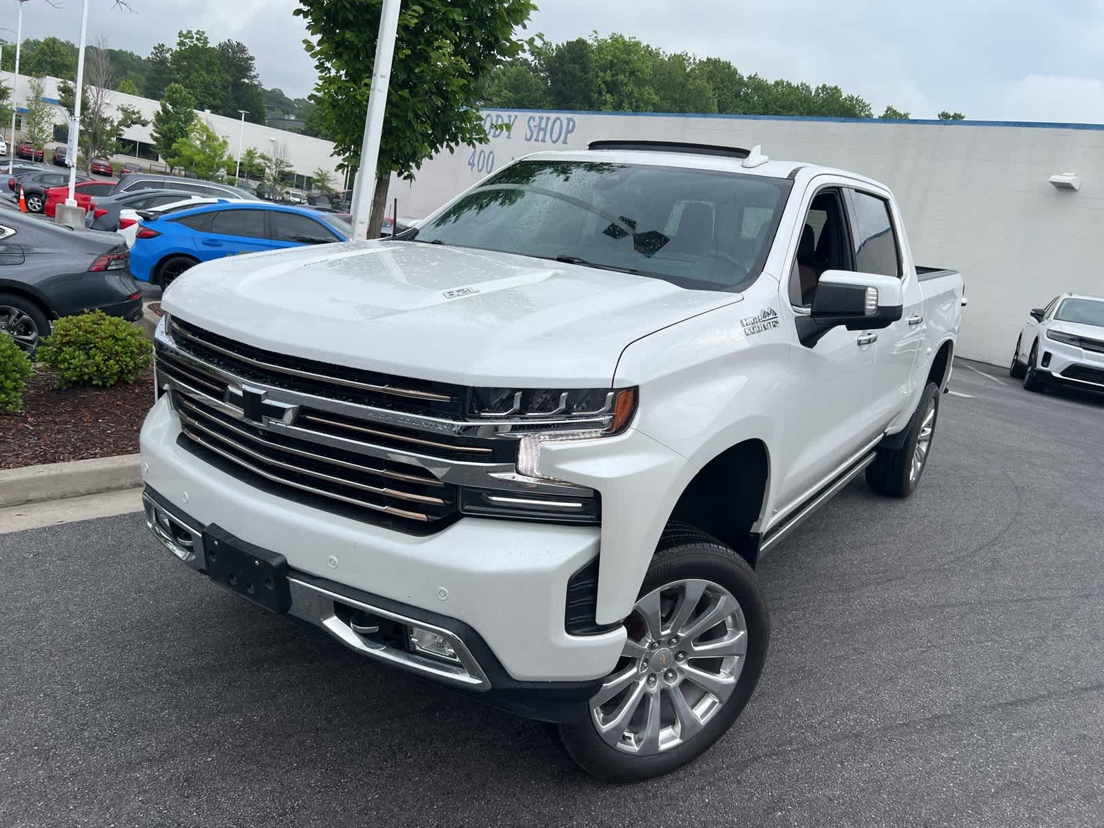 2021 Chevrolet Silverado 1500 High Country 3