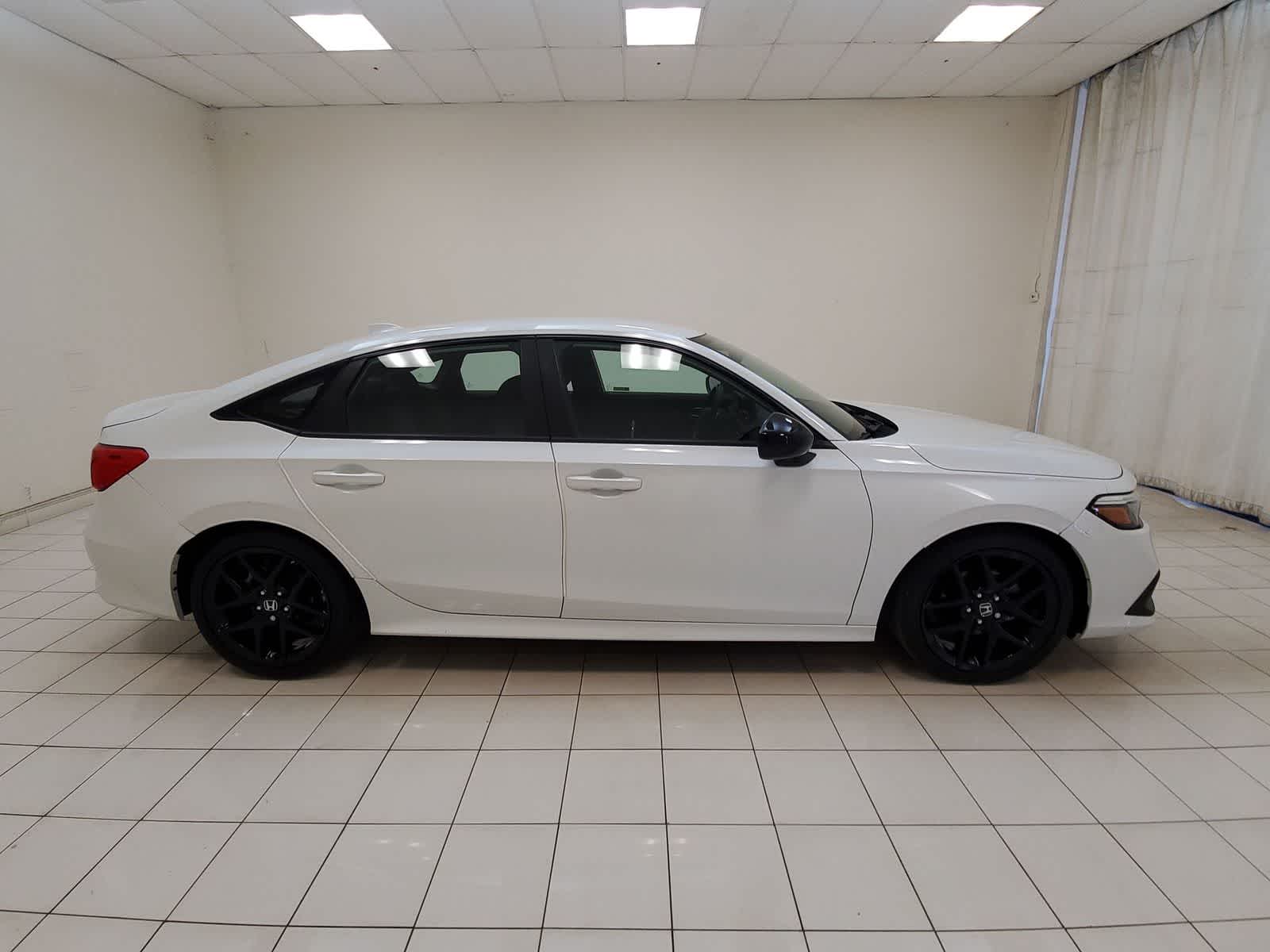 Thumbnail: 2023 Honda Civic - 24