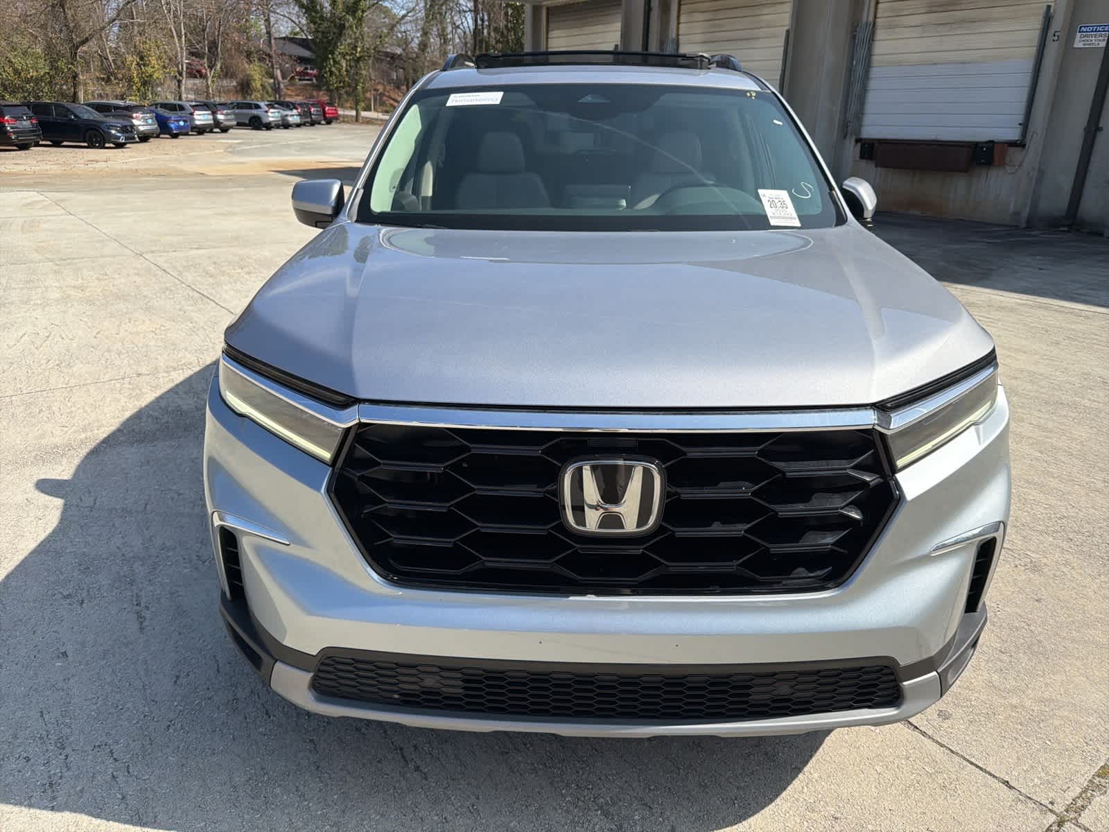 Thumbnail: 2025 Honda Pilot - 14