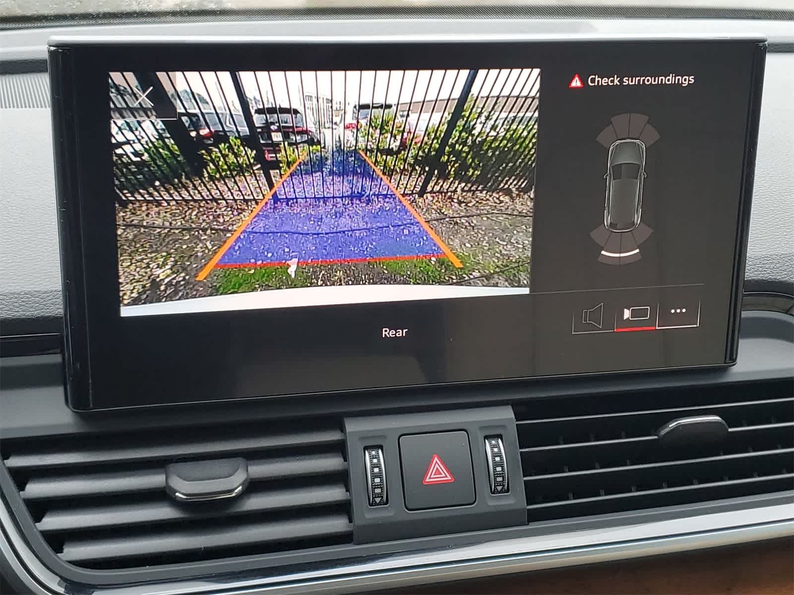 Thumbnail: 2024 Audi Q5 - 3