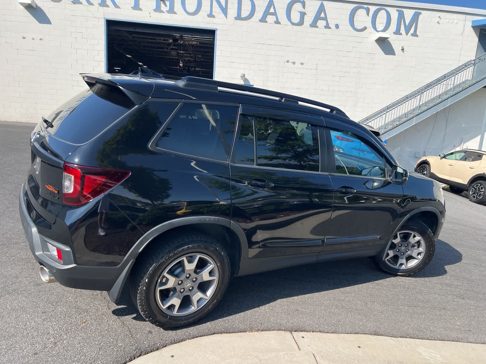 Thumbnail: 2022 Honda Passport - 12