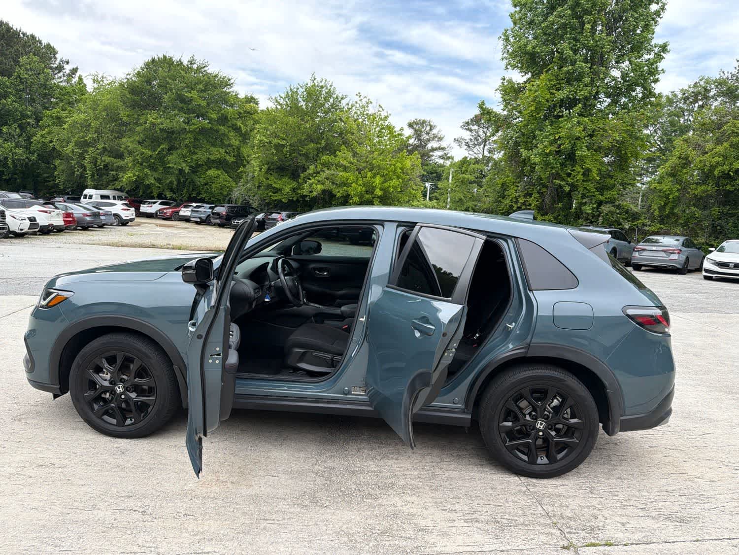 Thumbnail: 2024 Honda HR-V - 16