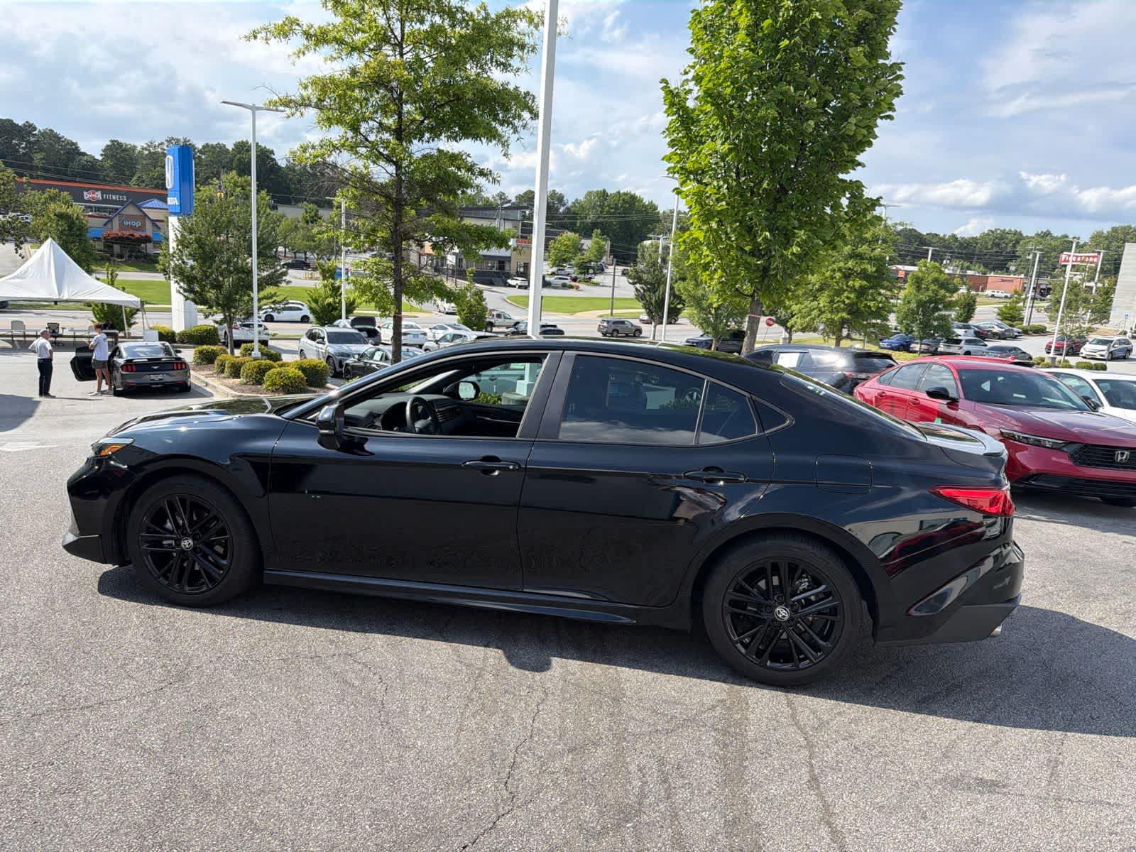 Thumbnail: 2025 Toyota Camry - 8