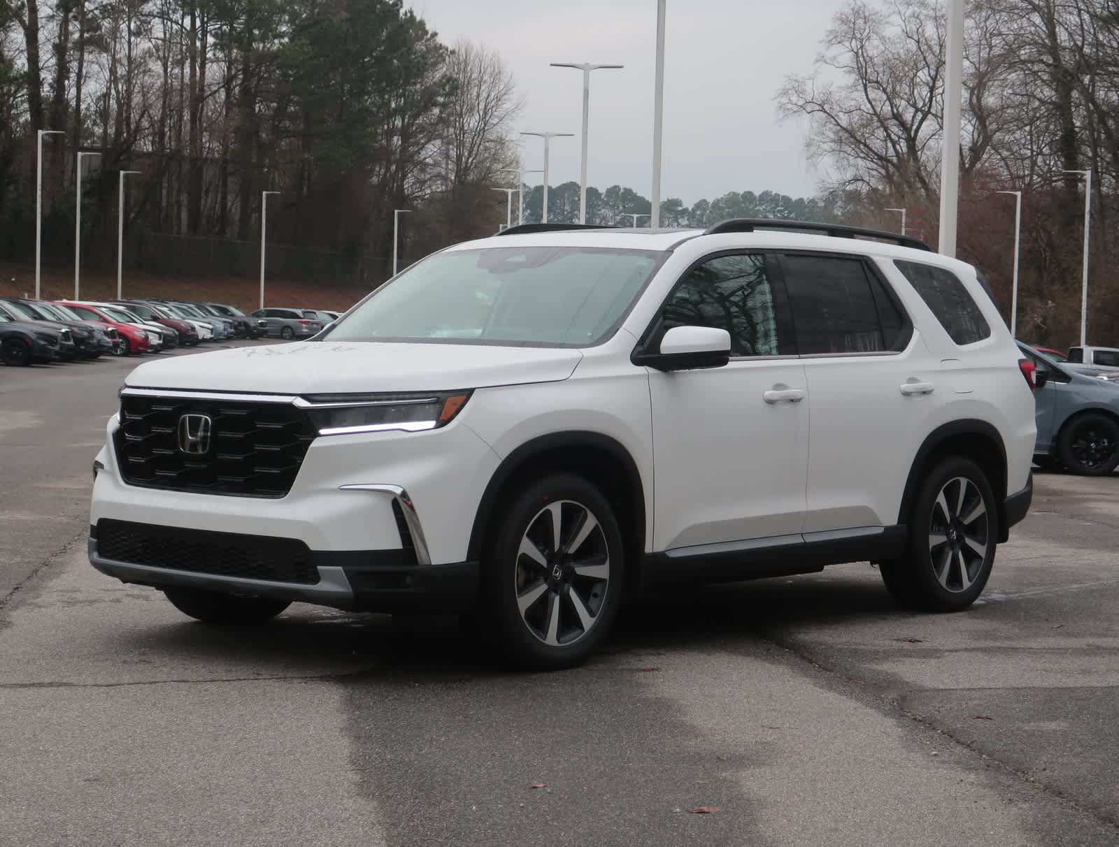 Thumbnail: 2025 Honda Pilot - 1
