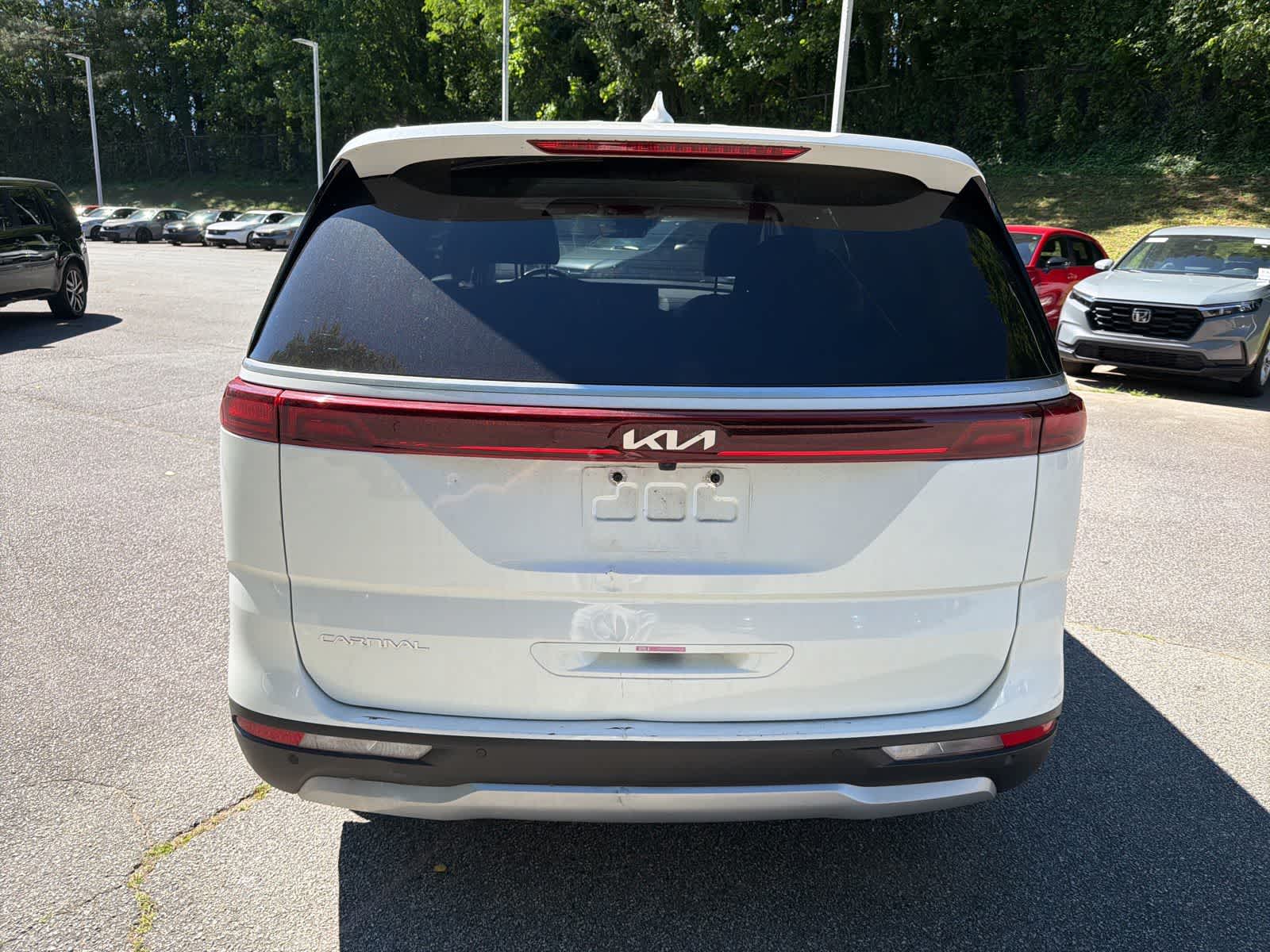 Thumbnail: 2024 Kia Carnival - 9